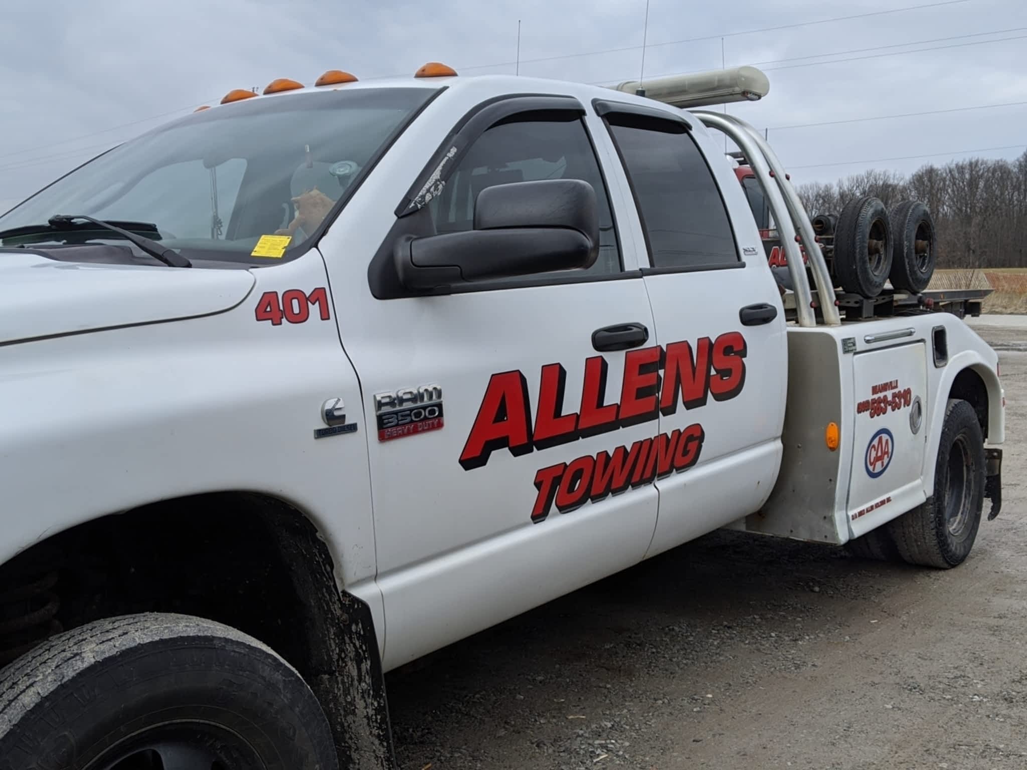 photo Allen's Towing