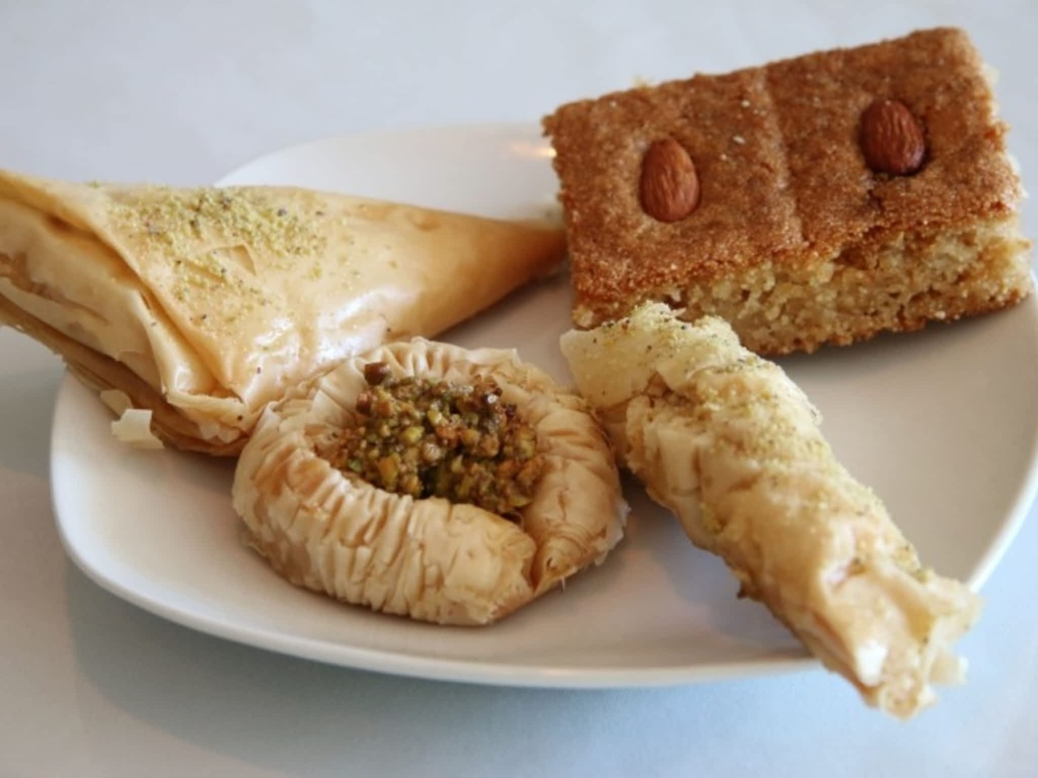 photo Golden Pita Lebanese Restaurant