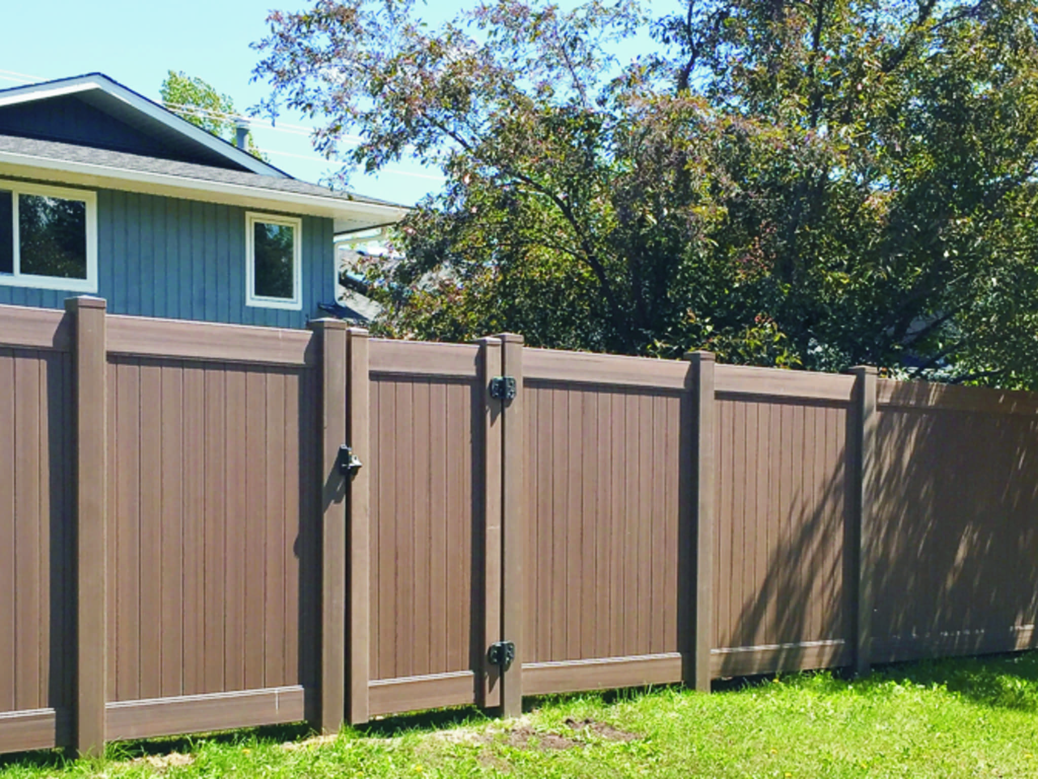 photo Decked Out Vinyl Fences