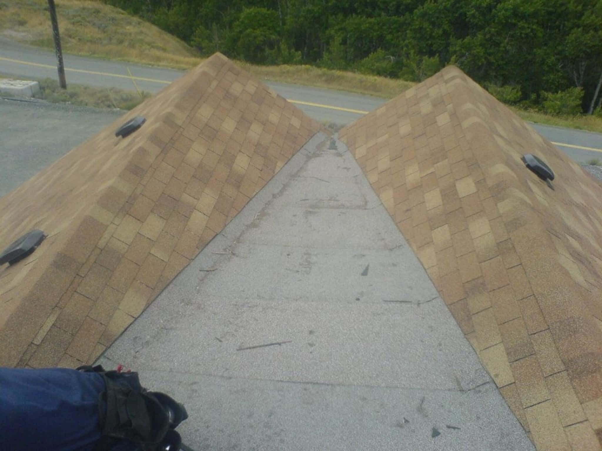 photo RubiX Roofing & Contracting