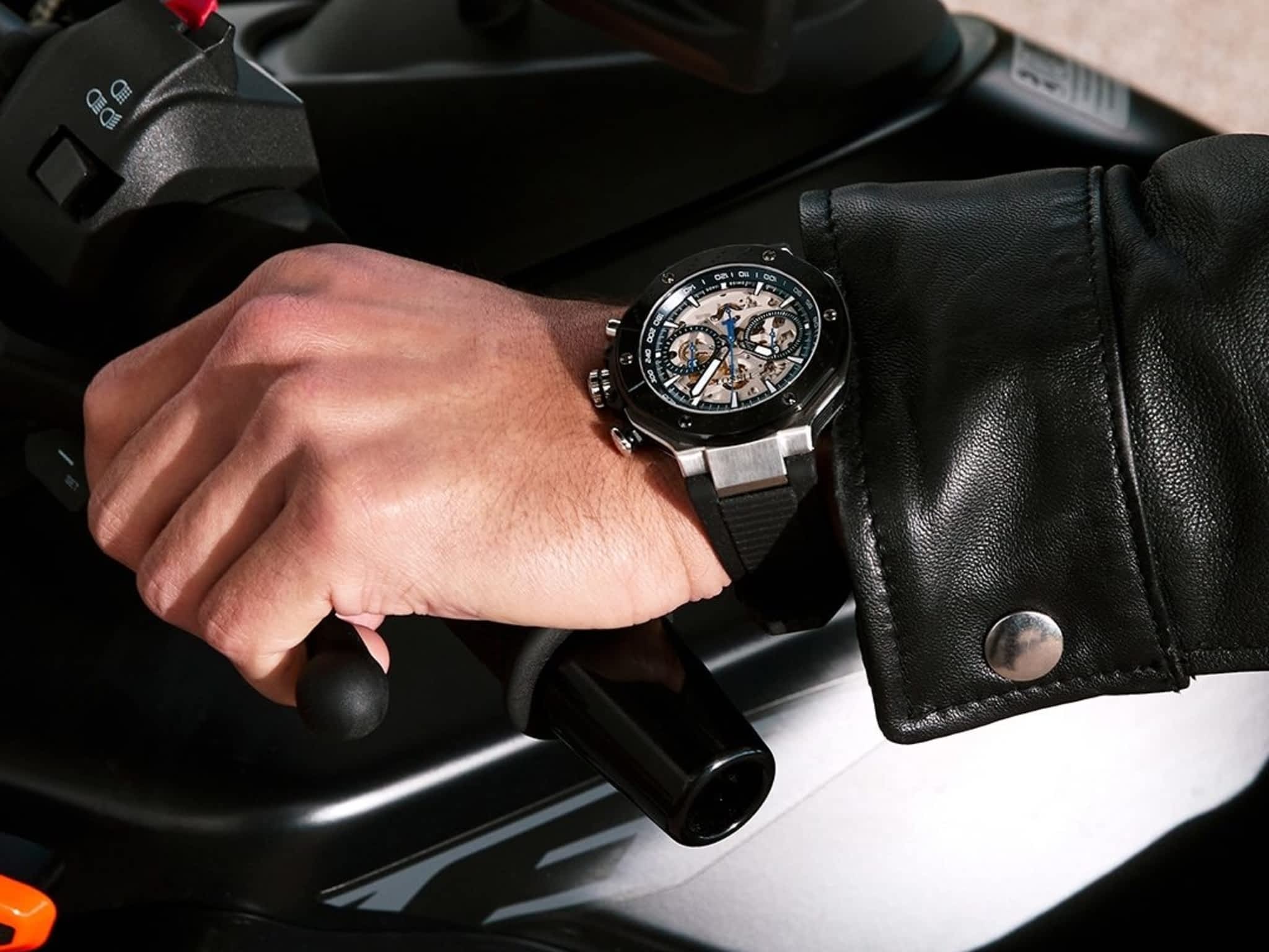 photo Bijouterie B Serkos Inc