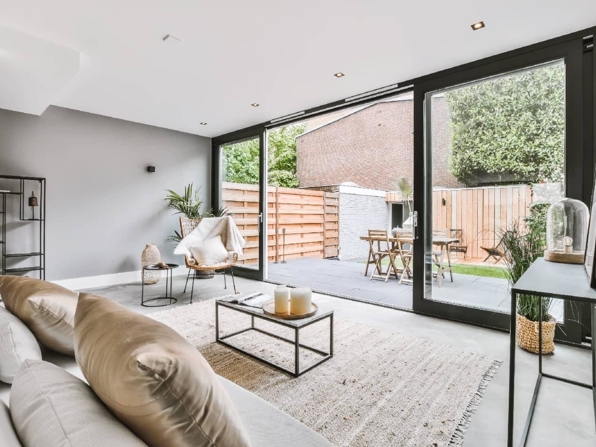 photo AZTech Doors & Windows