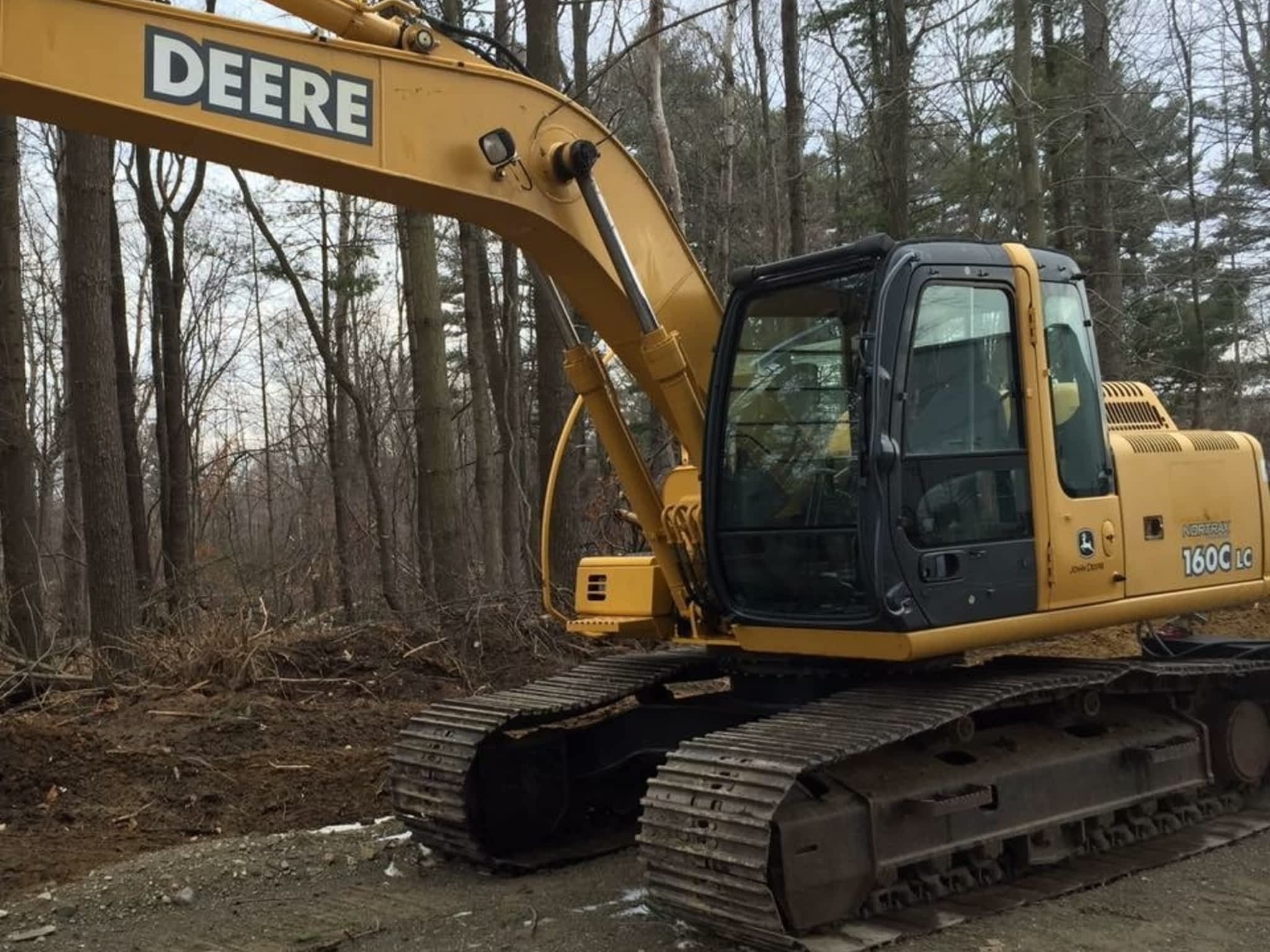 photo CD Excavating & Trucking