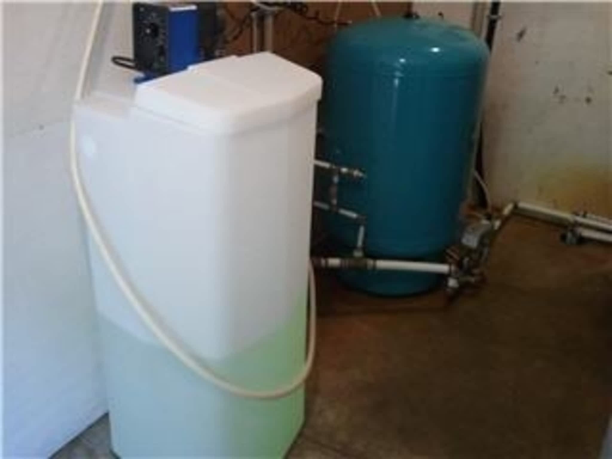 photo Aquarius Pure Water 2010
