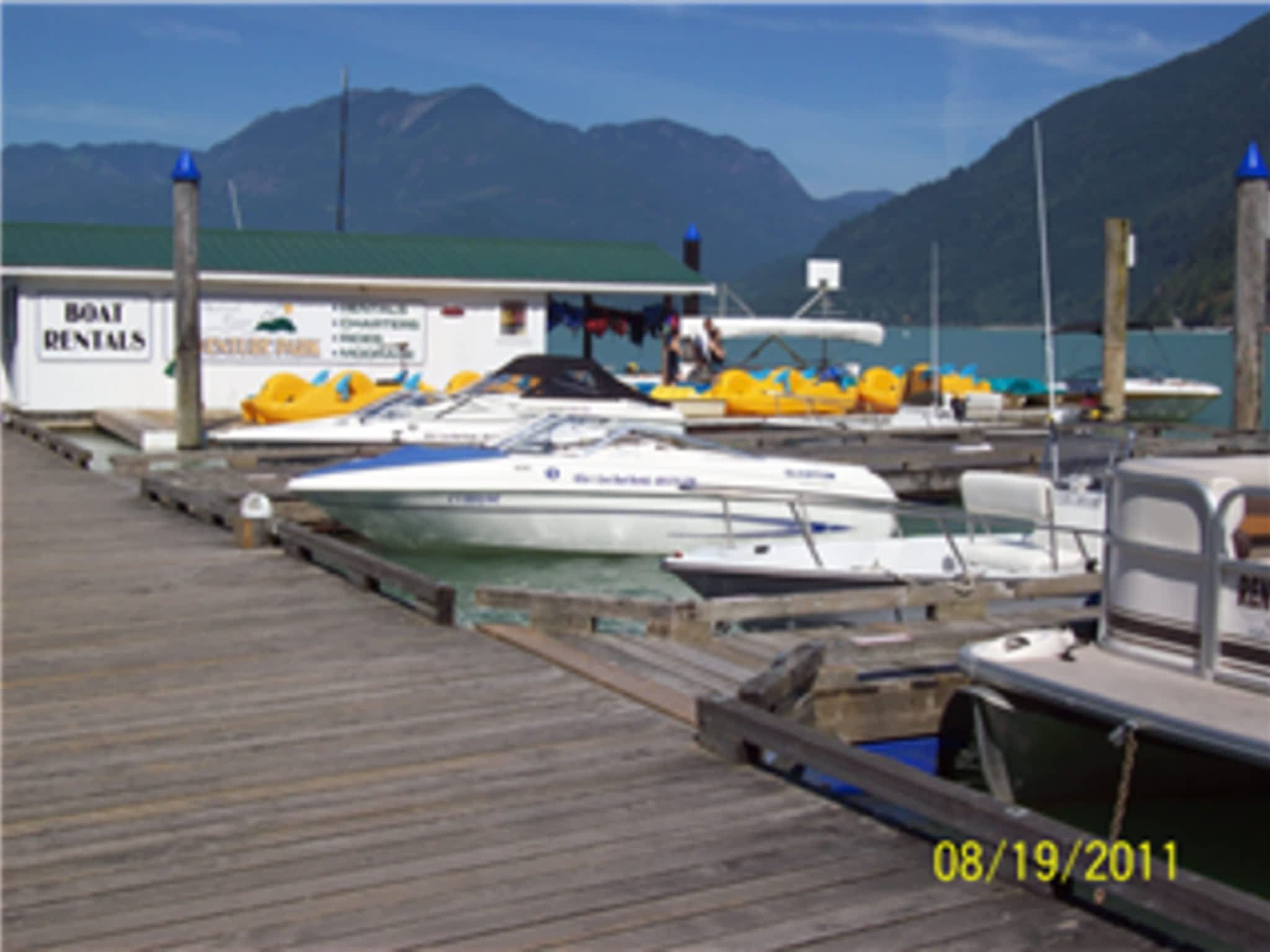 photo Killer's Cove Boat Rentals Ltd