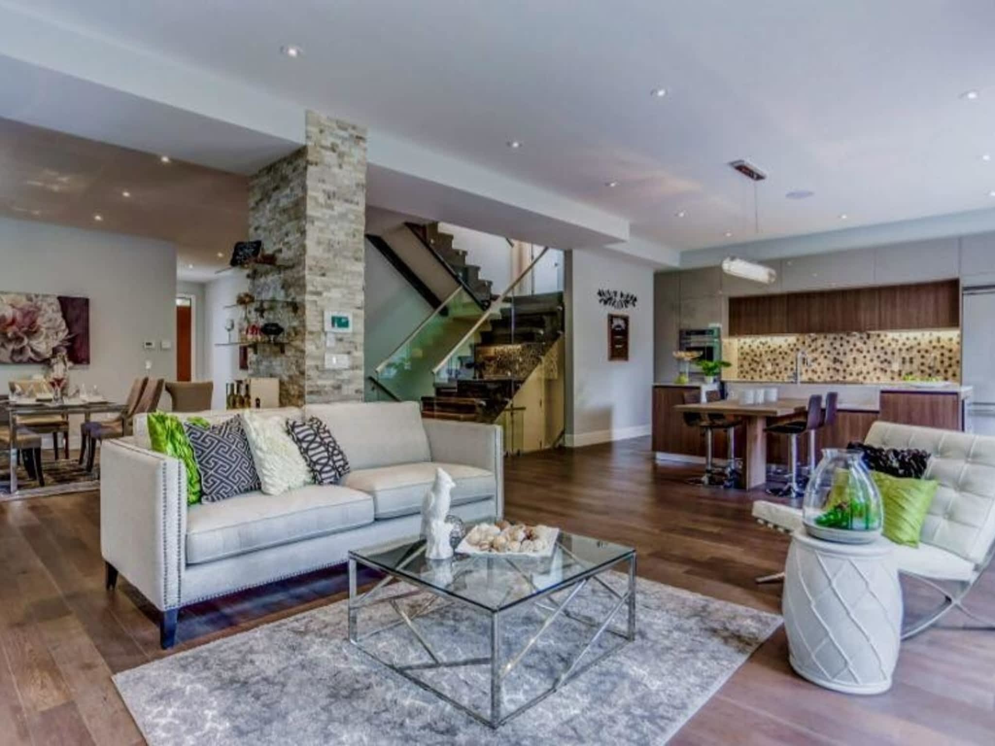 photo Staging Spaces