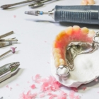 Estevan Denture Clinic - Dentistes