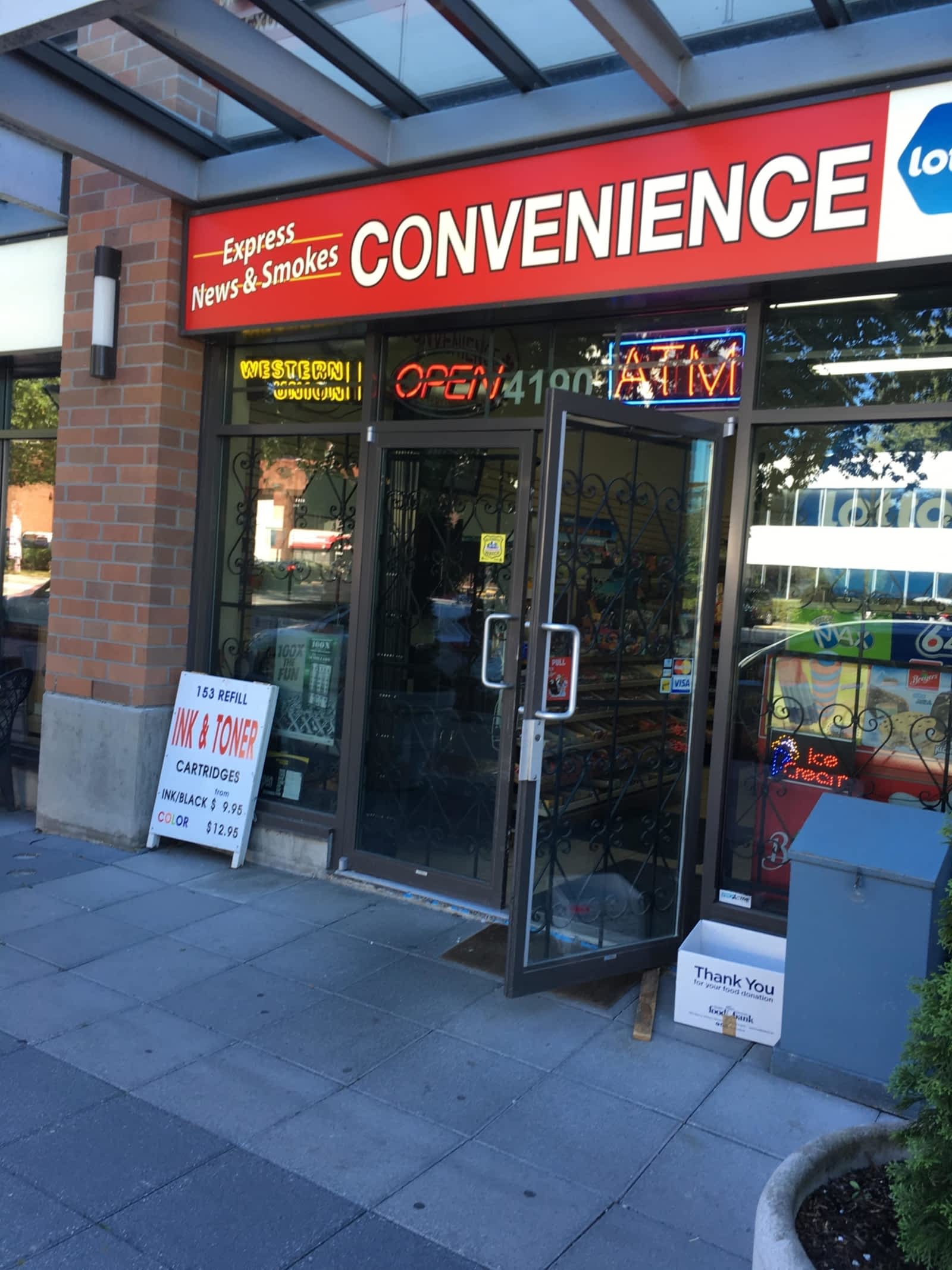 Express News & Smokes - 4190 Dawson St, Burnaby, BC