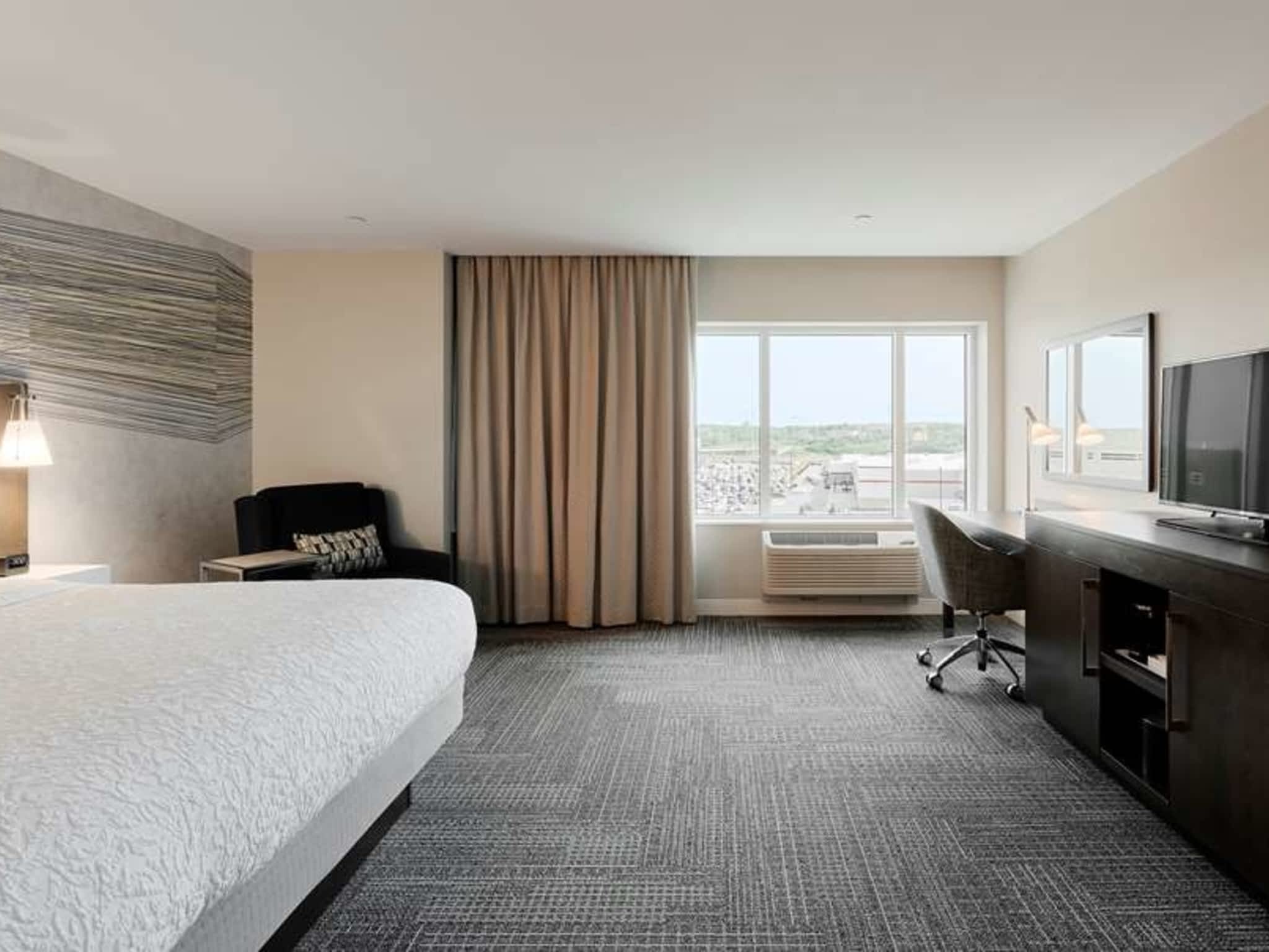 photo Hampton Inn & Suites by Hilton Quebec City /Saint-Romuald