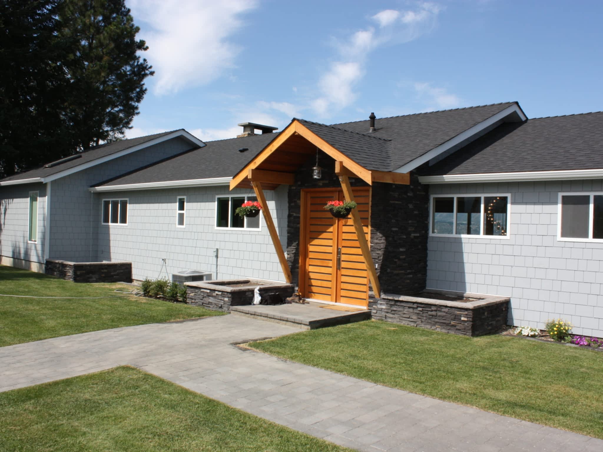 photo LoneWolf Homes Ltd