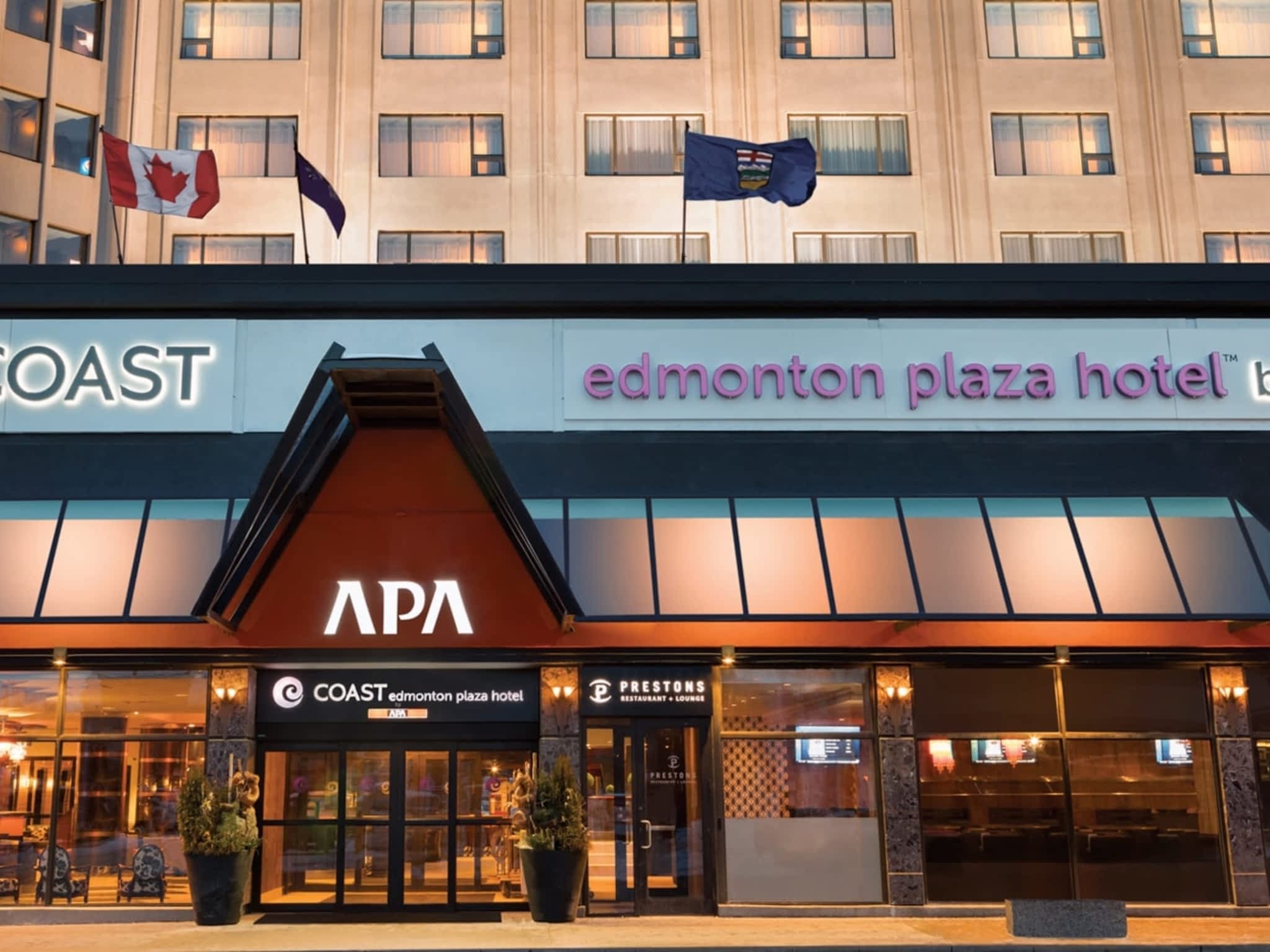 photo Coast Edmonton Plaza Hotel by APA