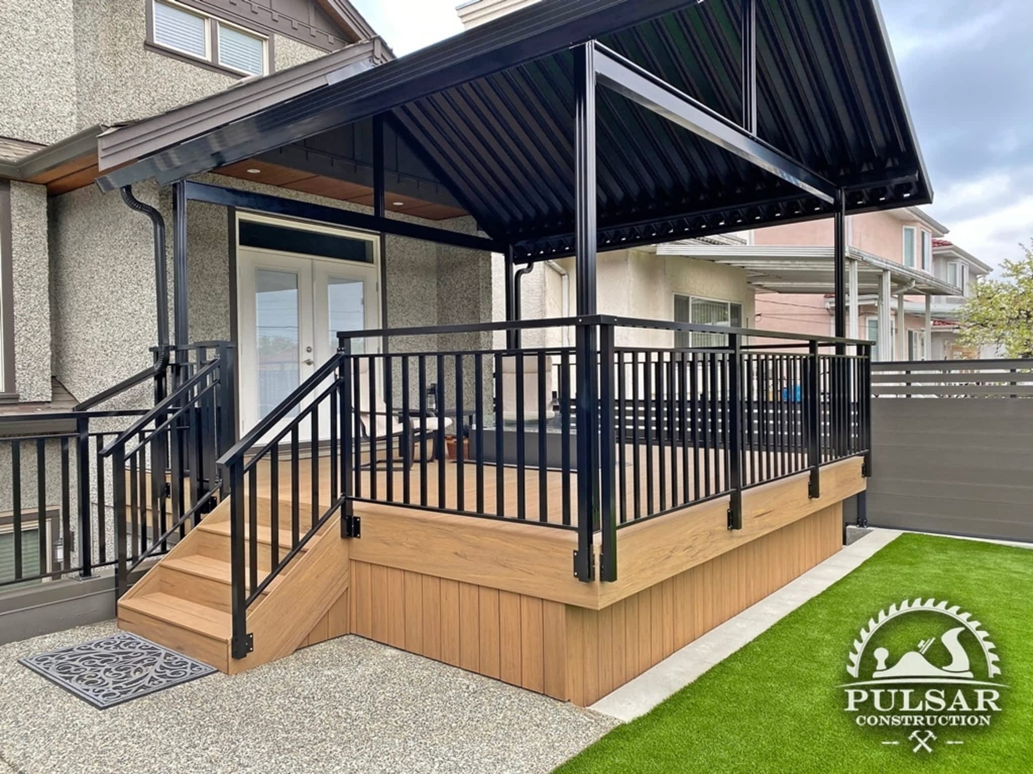 photo Pulsar Construction