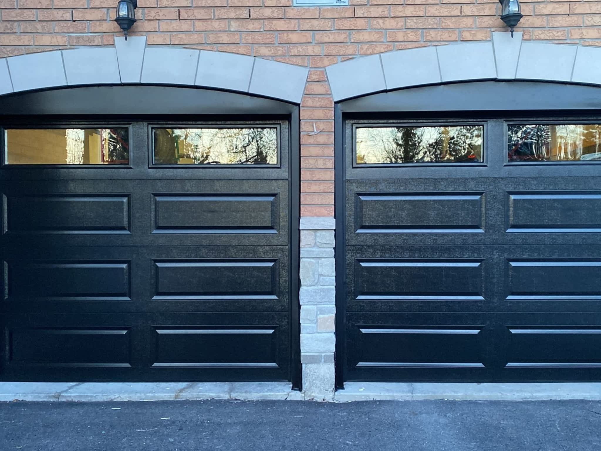 photo Motion Garage Doors