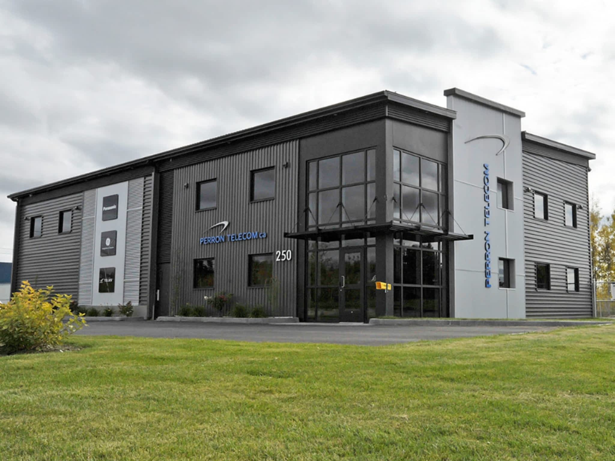 photo Perron Télécom