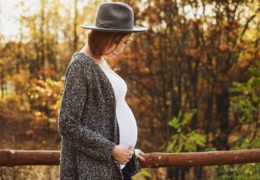Where to find stylish maternity clothes in Toronto