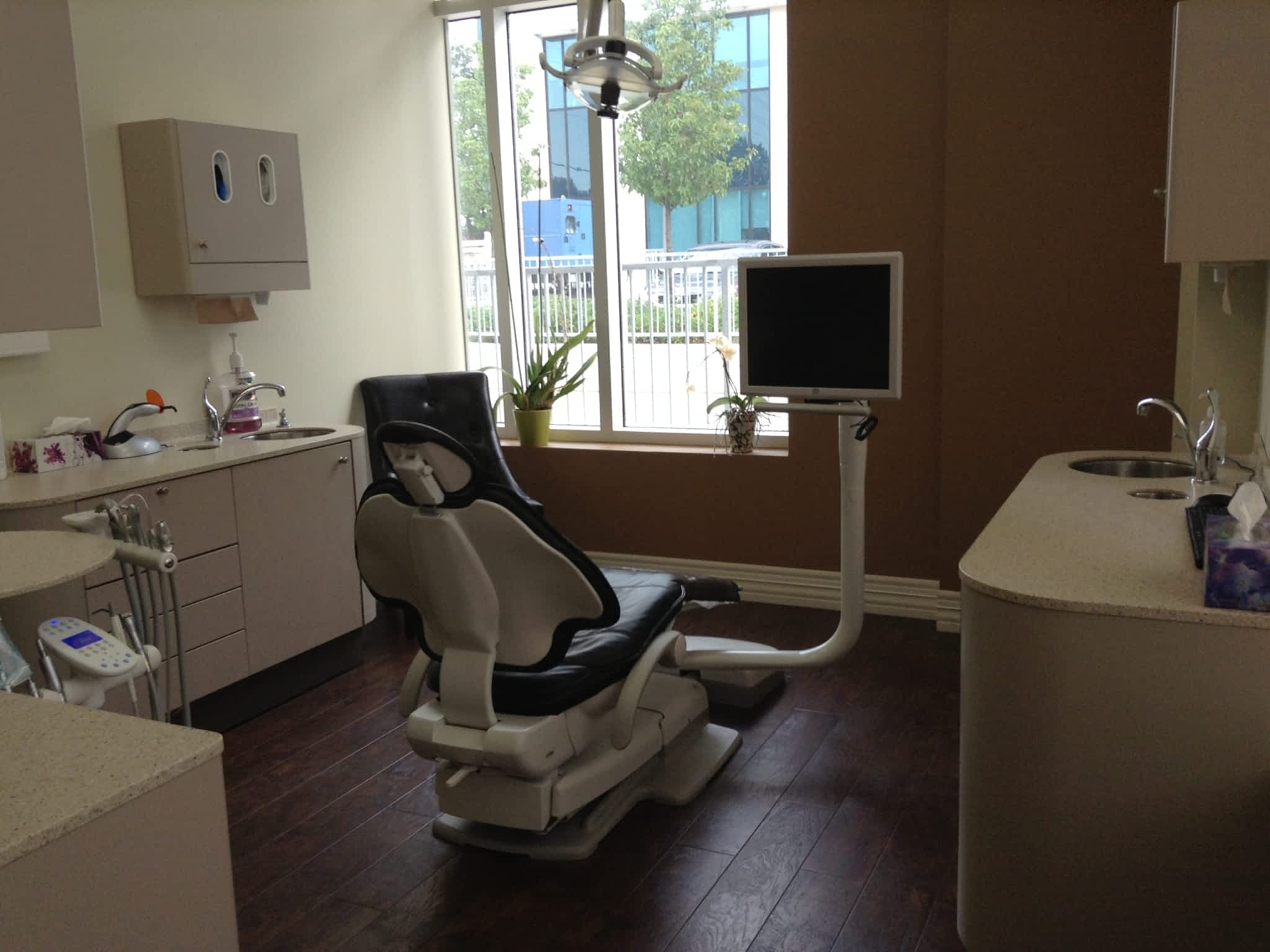 photo Upper Thornhill Dental Care