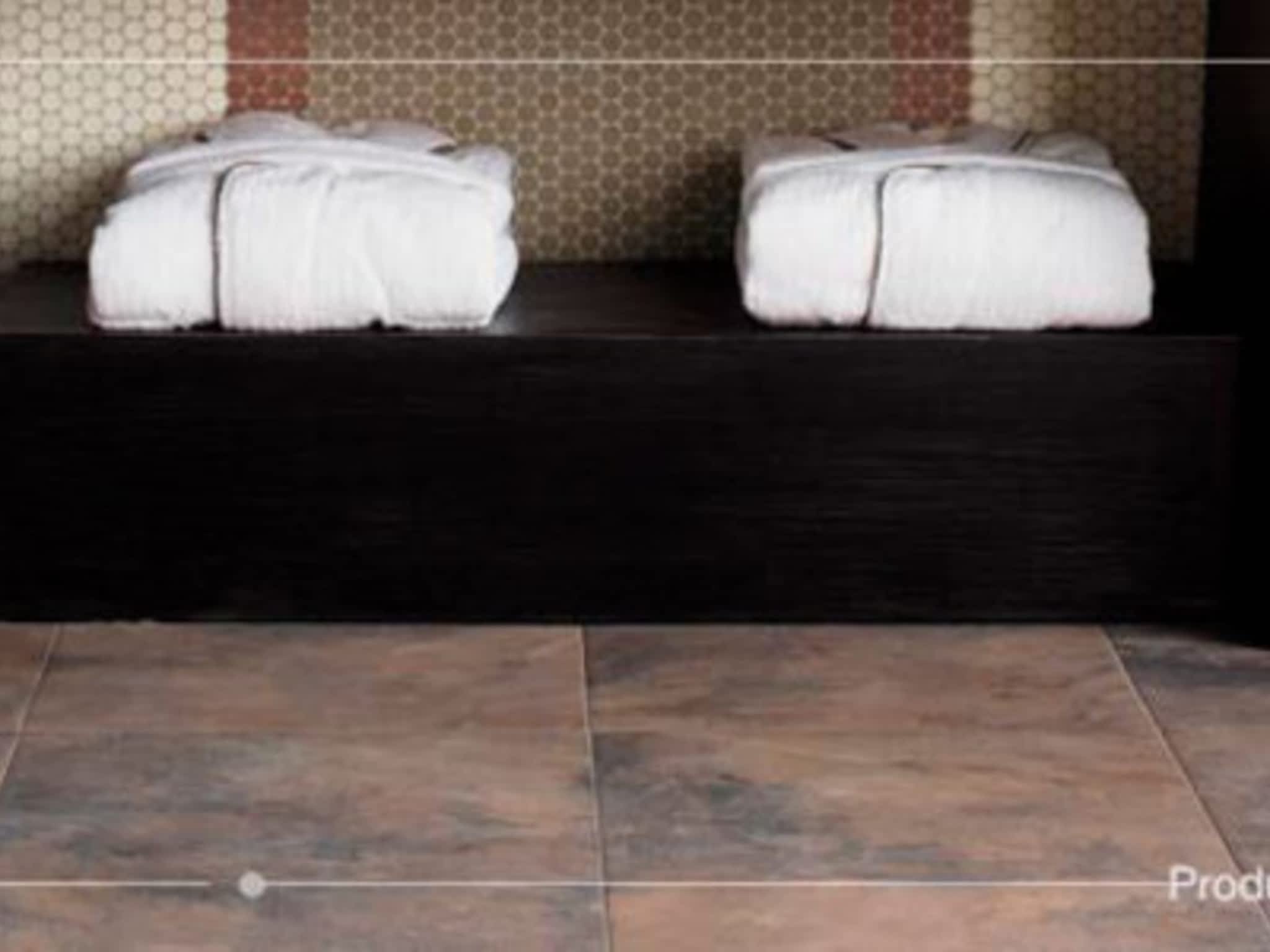 photo Paramount Flooring