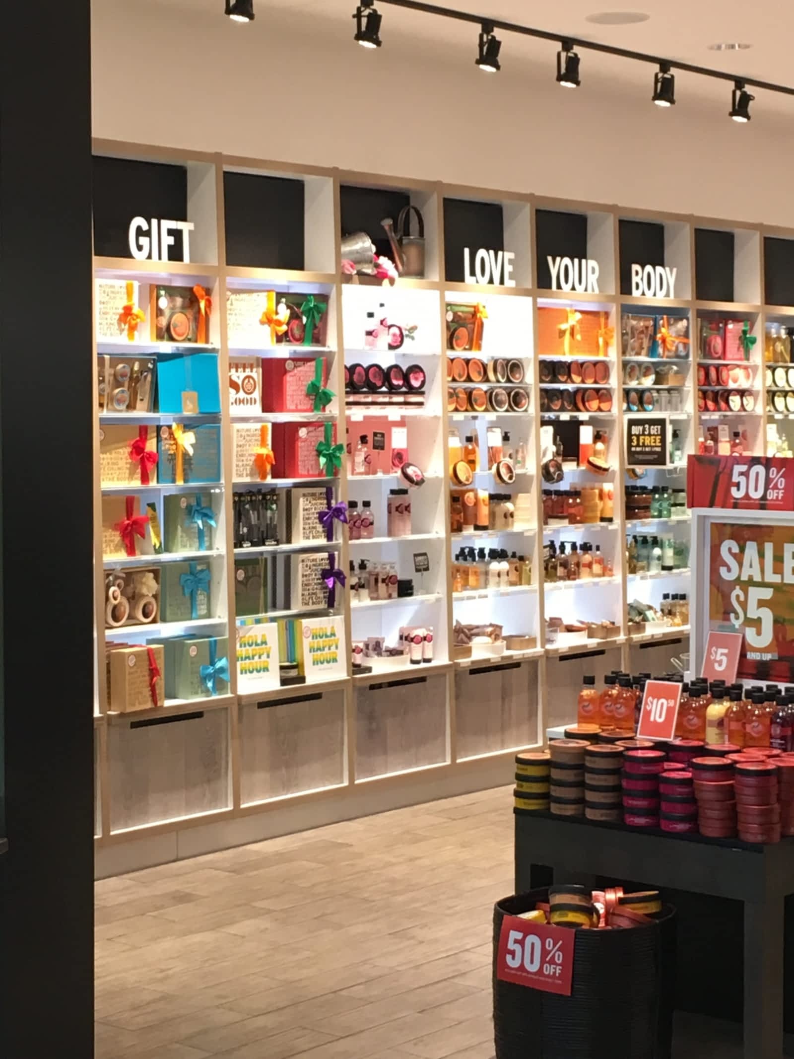 The Body Shop Opening Hours 4700 Kingsway 2160a, Burnaby, BC