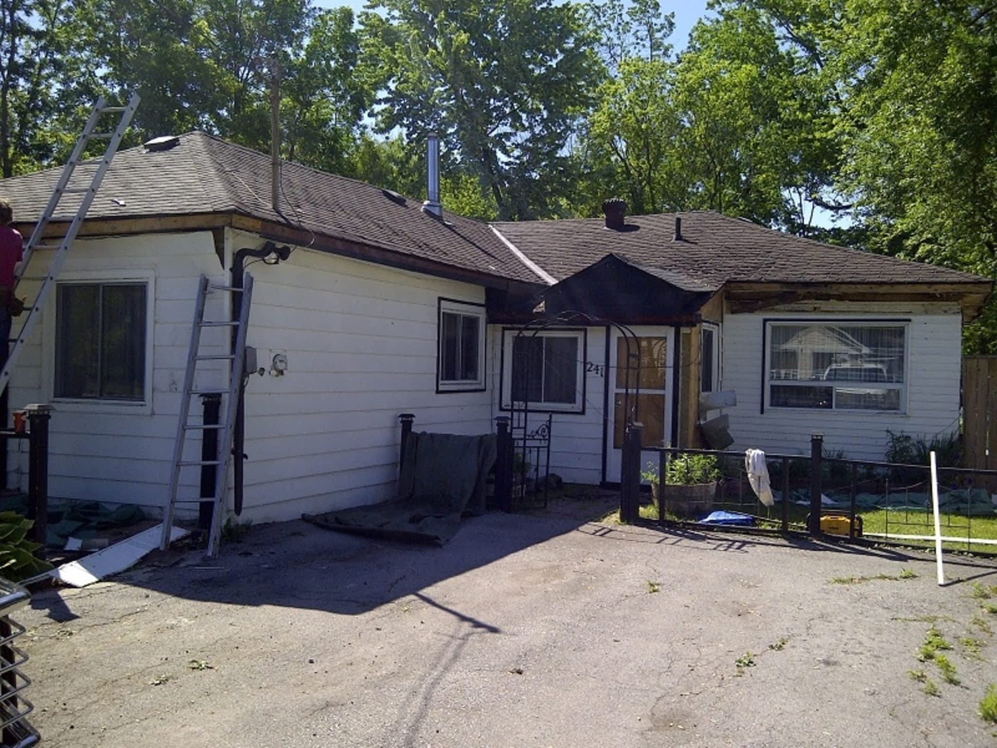 photo Precision Roofing