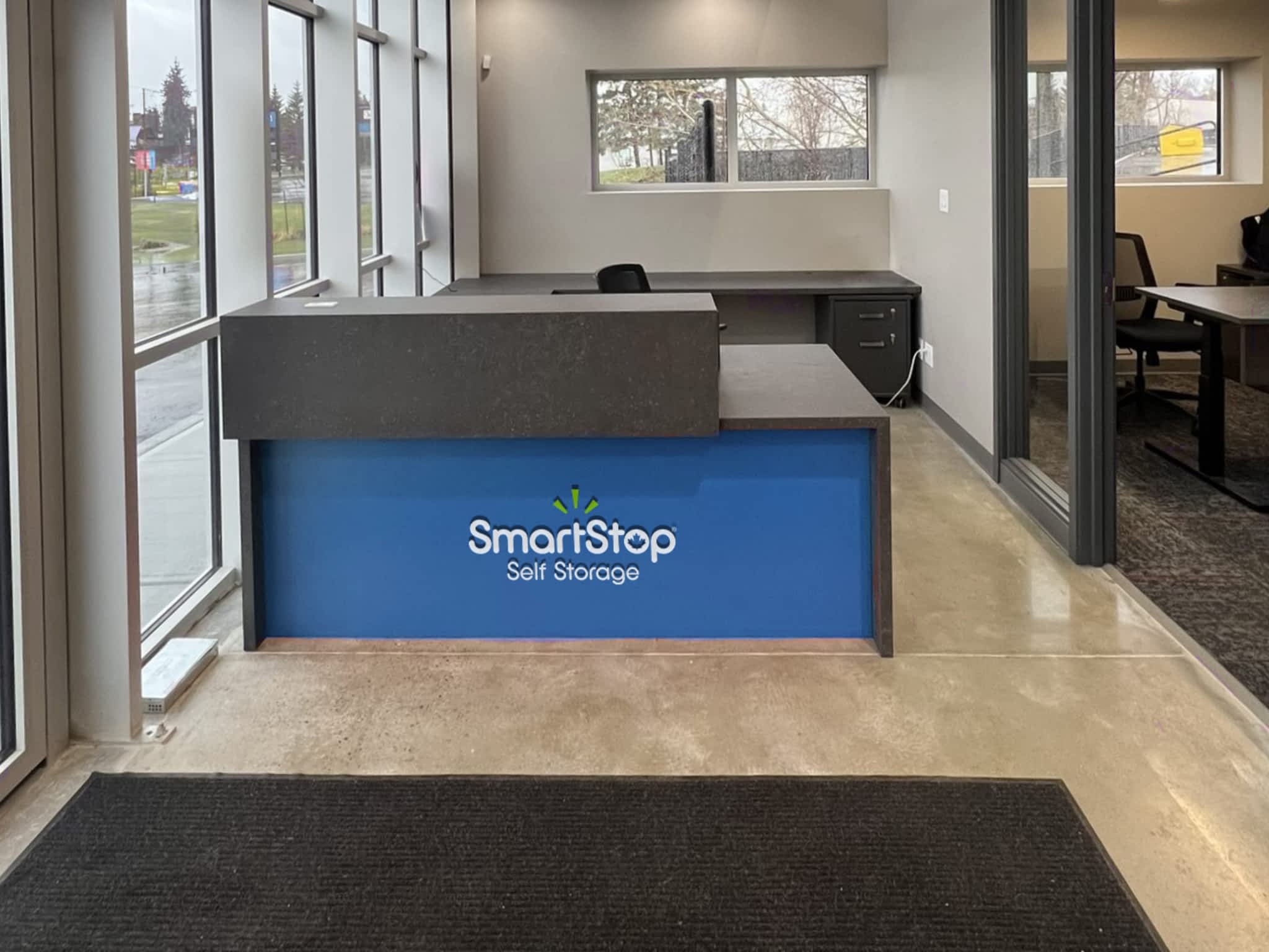photo SmartStop Self Storage