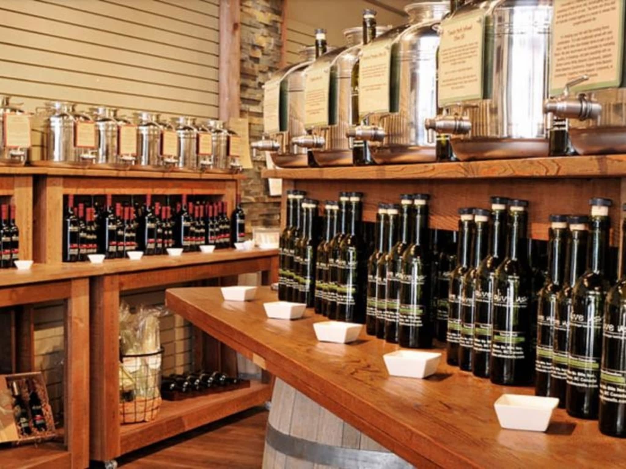 photo Olive Us Oil & Vinegar Tasting Room