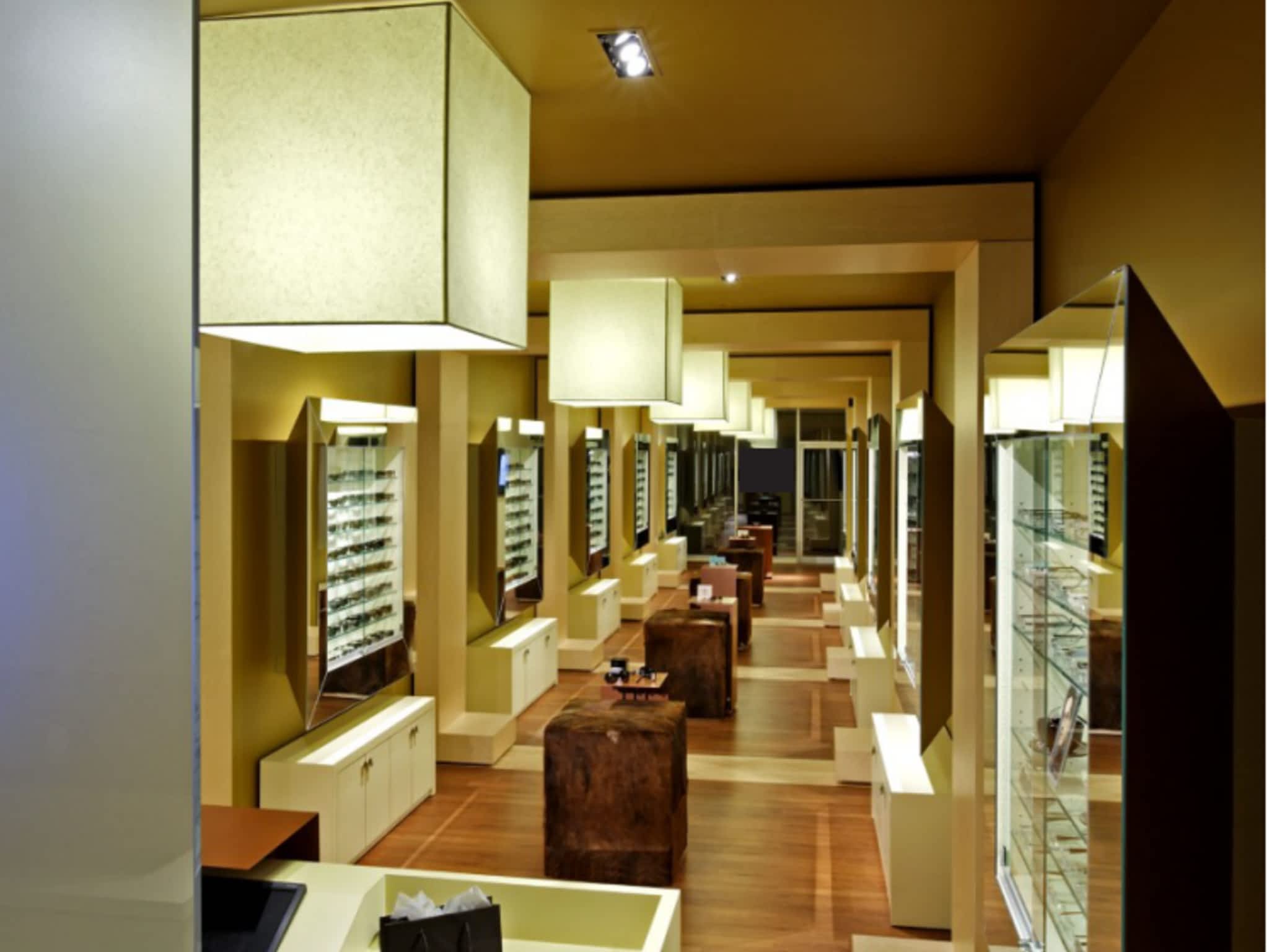 photo MDO Opticians - Dundas