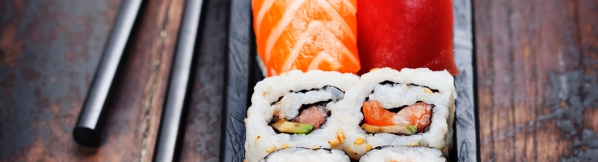 Toronto sushi  spots that delivery uptown and midtown