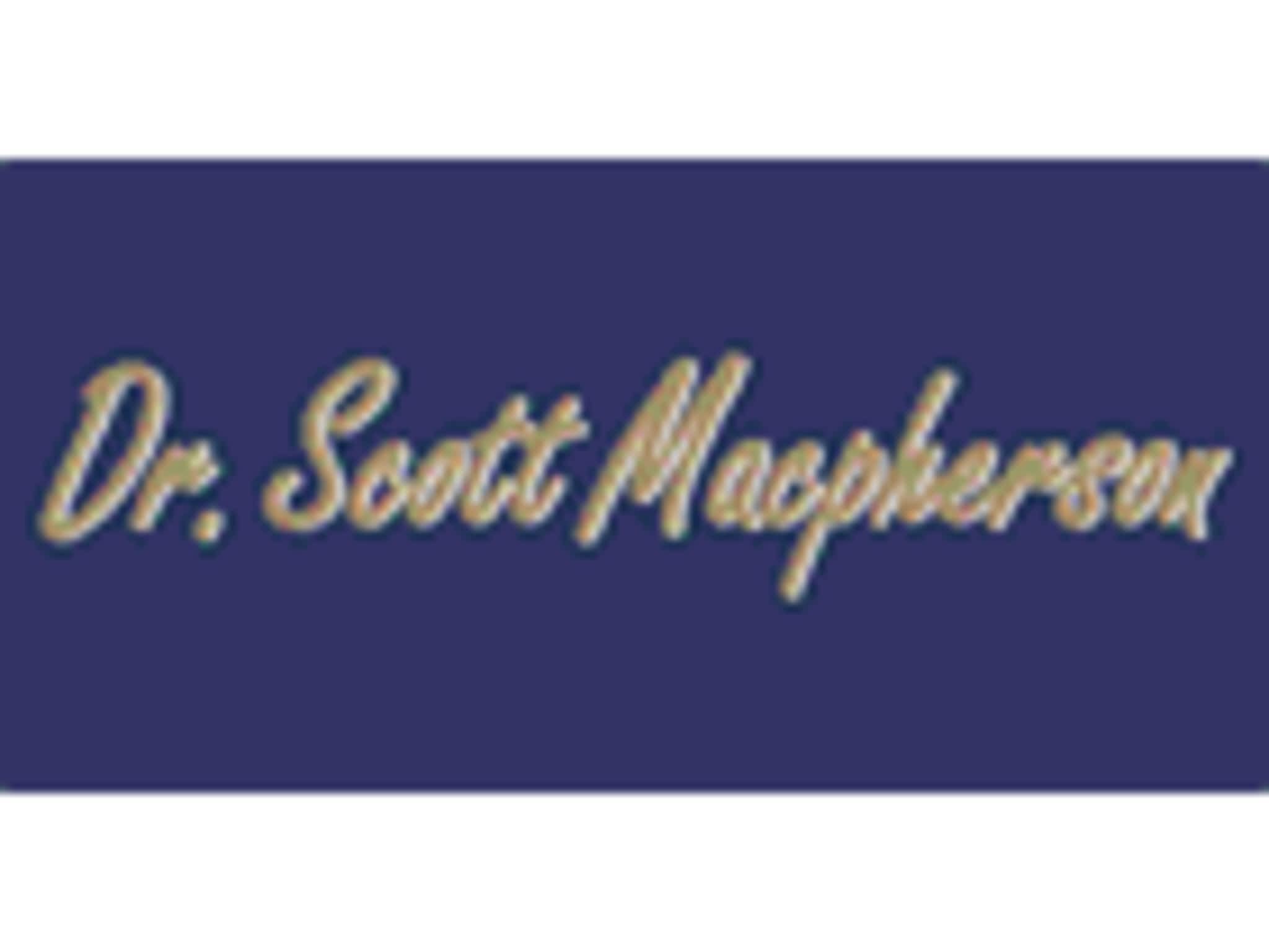 photo Dr Scott Macpherson