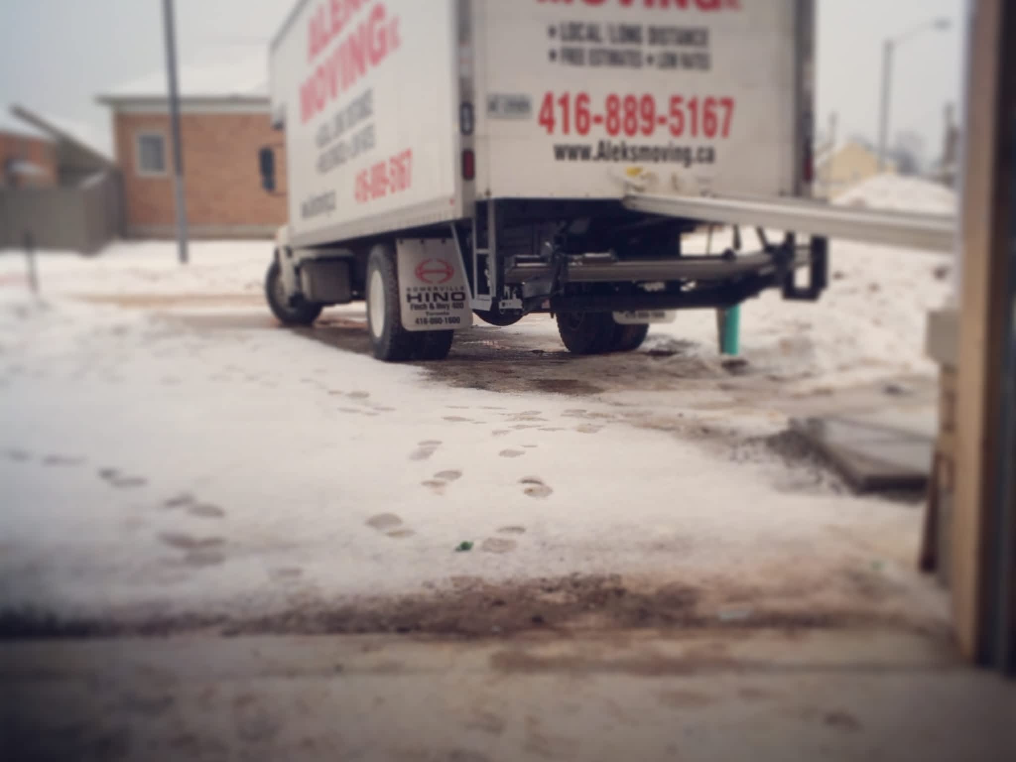 photo Aleks Moving