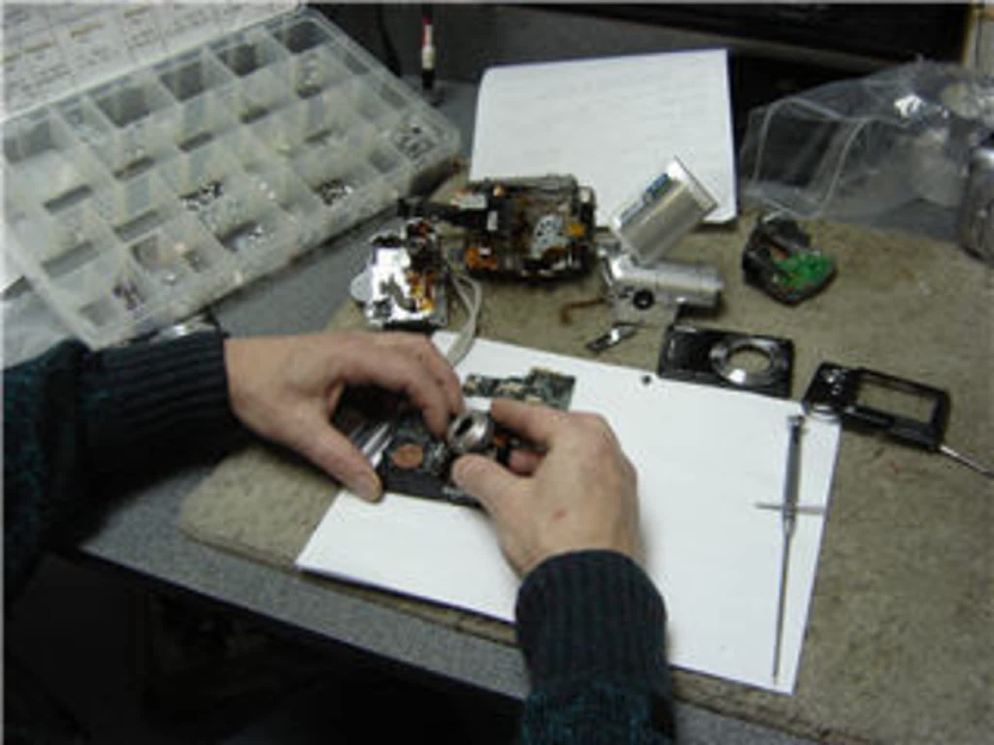 photo Electronic Analyst