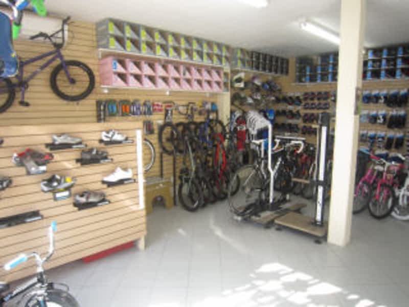 Gendron Bicycles Inc Horaire d ouverture 387 rue Price E Chicoutimi QC