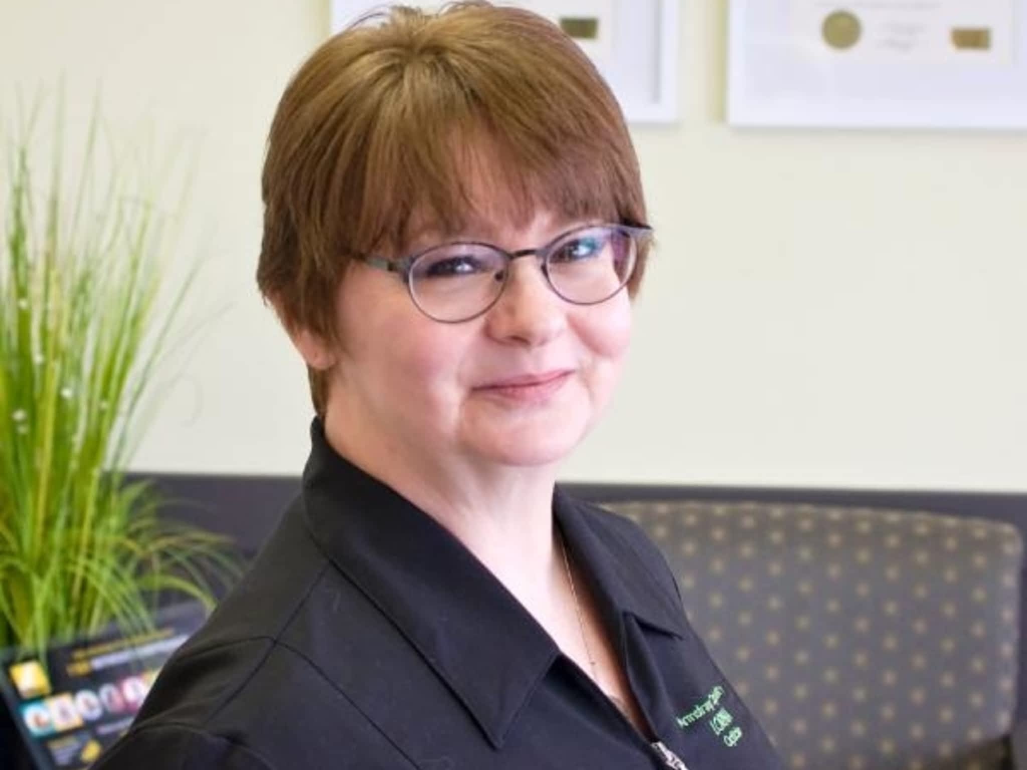 photo Dr Lisa Scharf