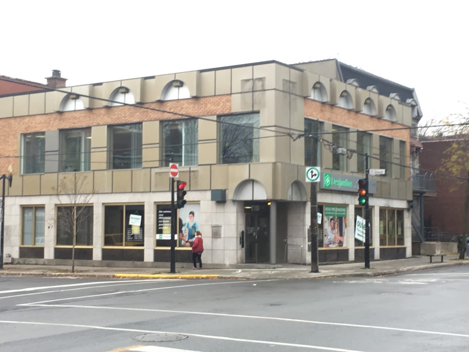 Caisse Desjardins Horaire d'ouverture 2100 rue du Centre, Montréal, QC