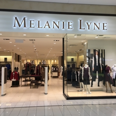 Melanie Lyne - Magasins de vêtements pour femmes
