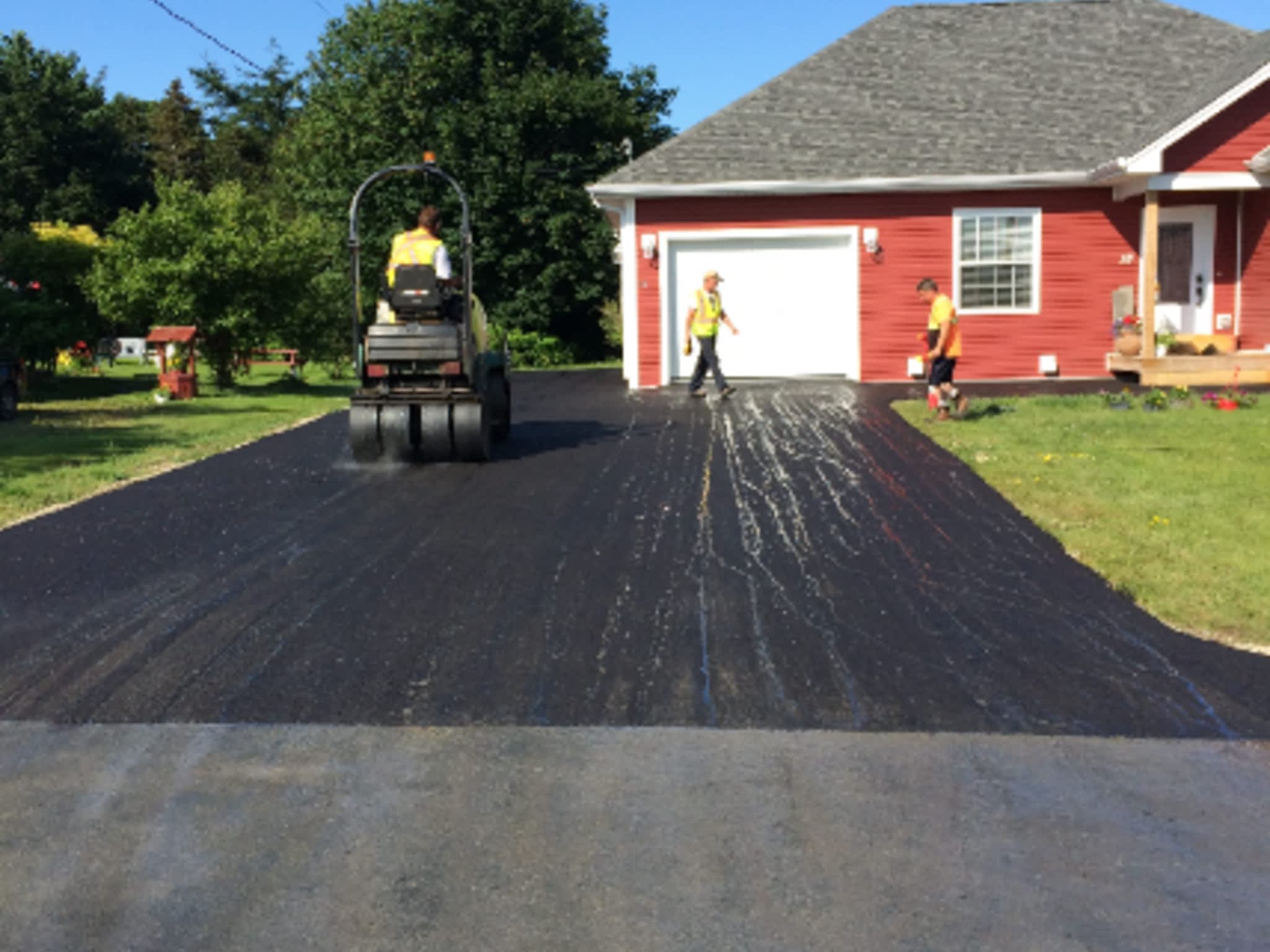 photo Crocker's Paving & Services Ltd