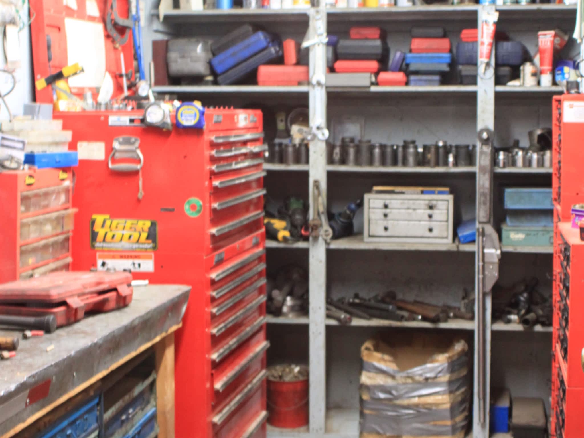 photo L & C Maintenance & Repair