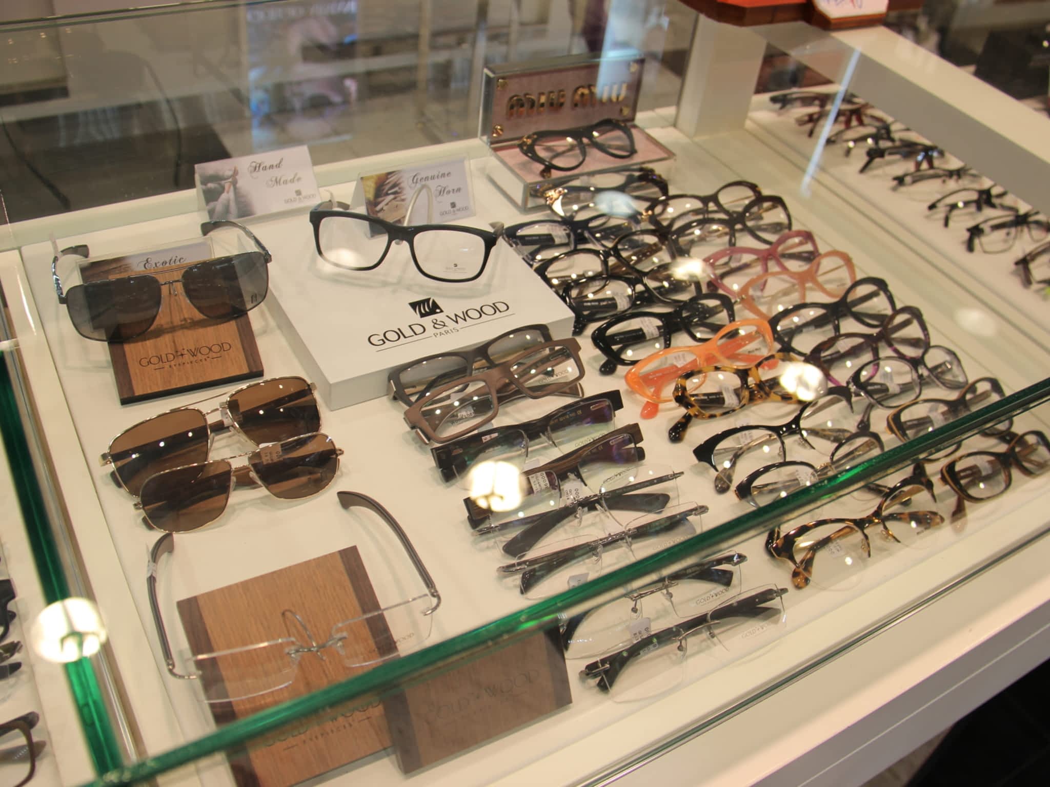 photo Luxury Eyewear - Burnaby - Metrotown