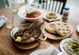 Best Greek restaurants in Toronto