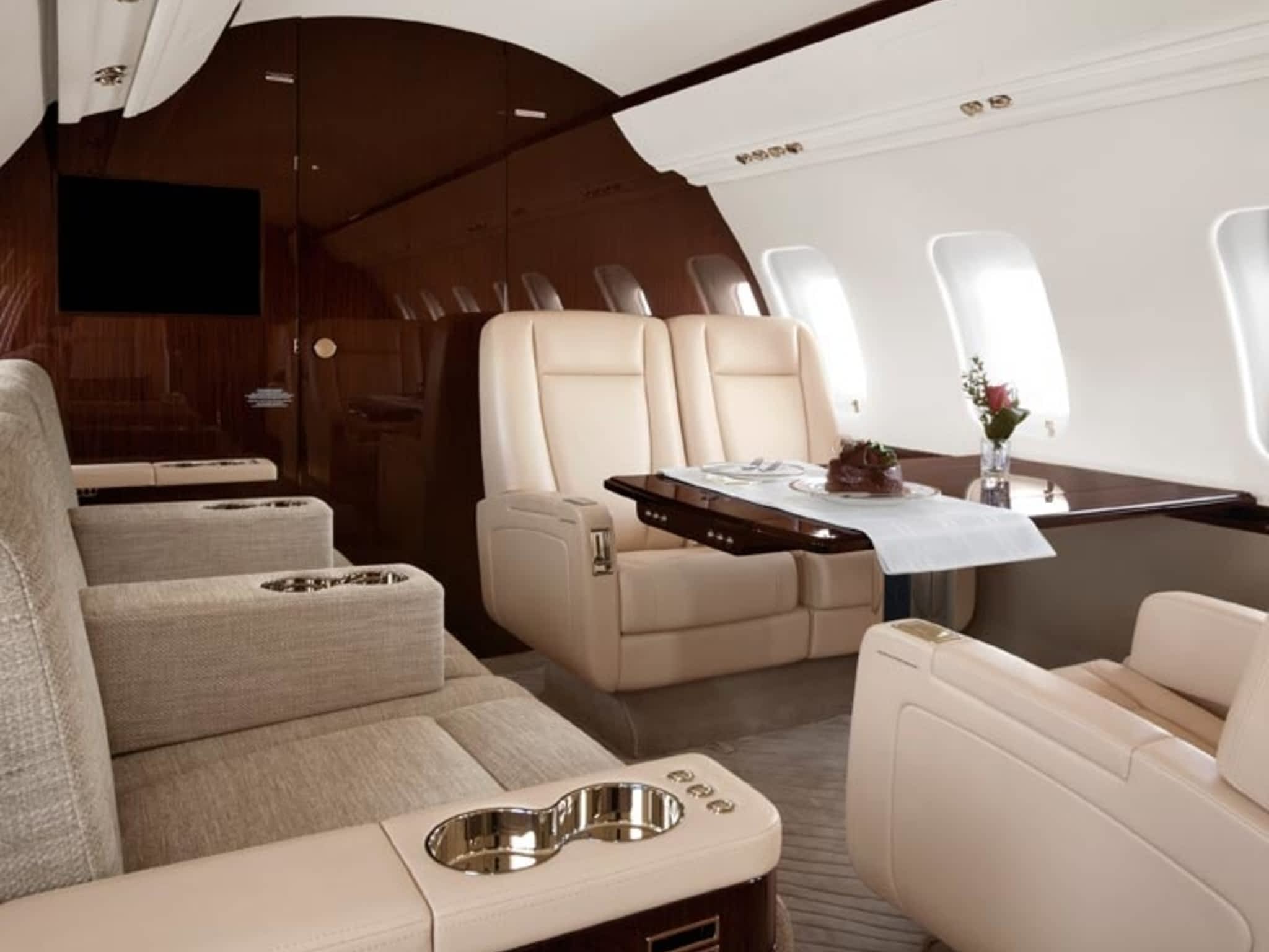 photo Image Air Charter Inc