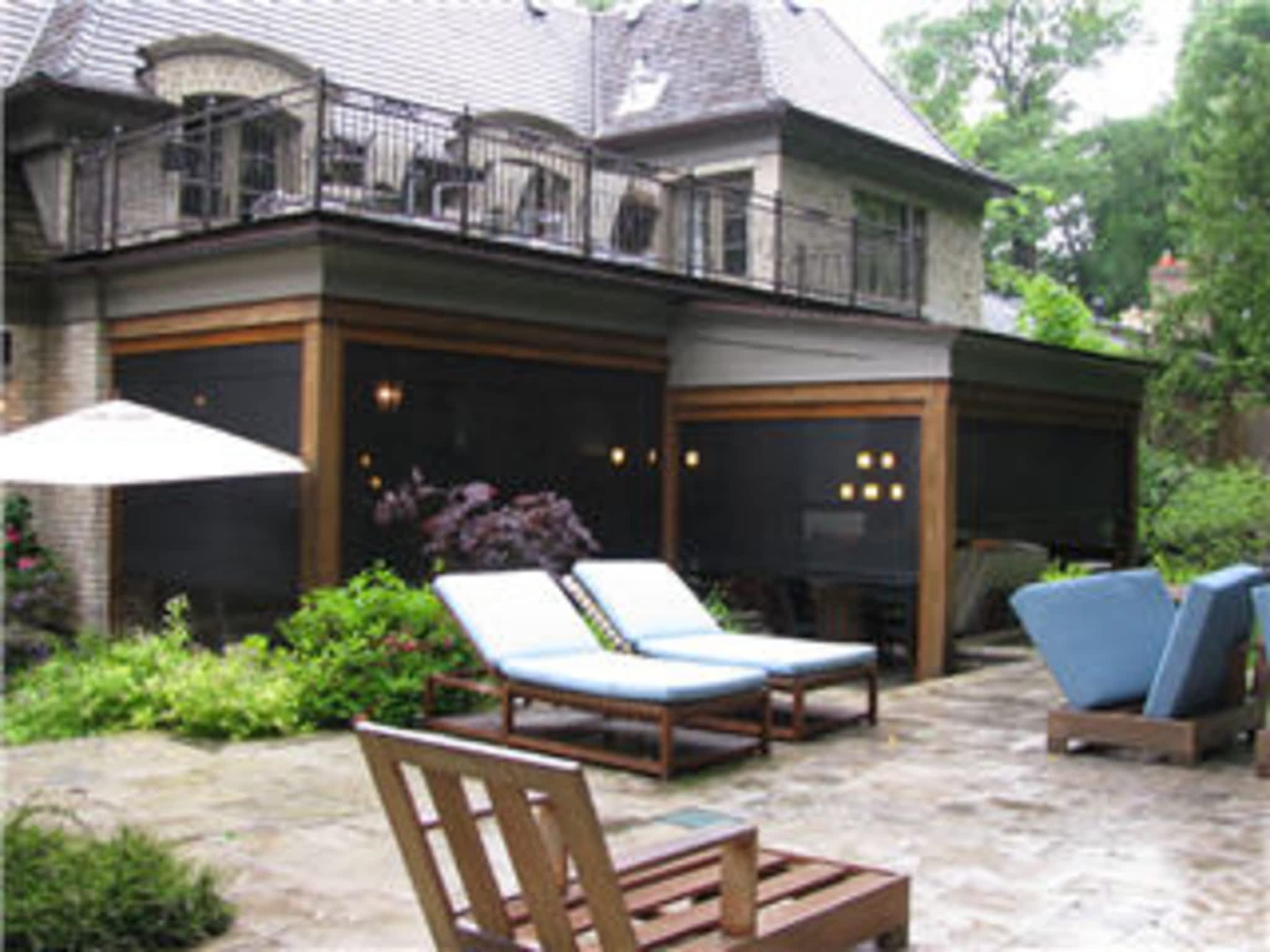 photo Steve's Retractable Screens