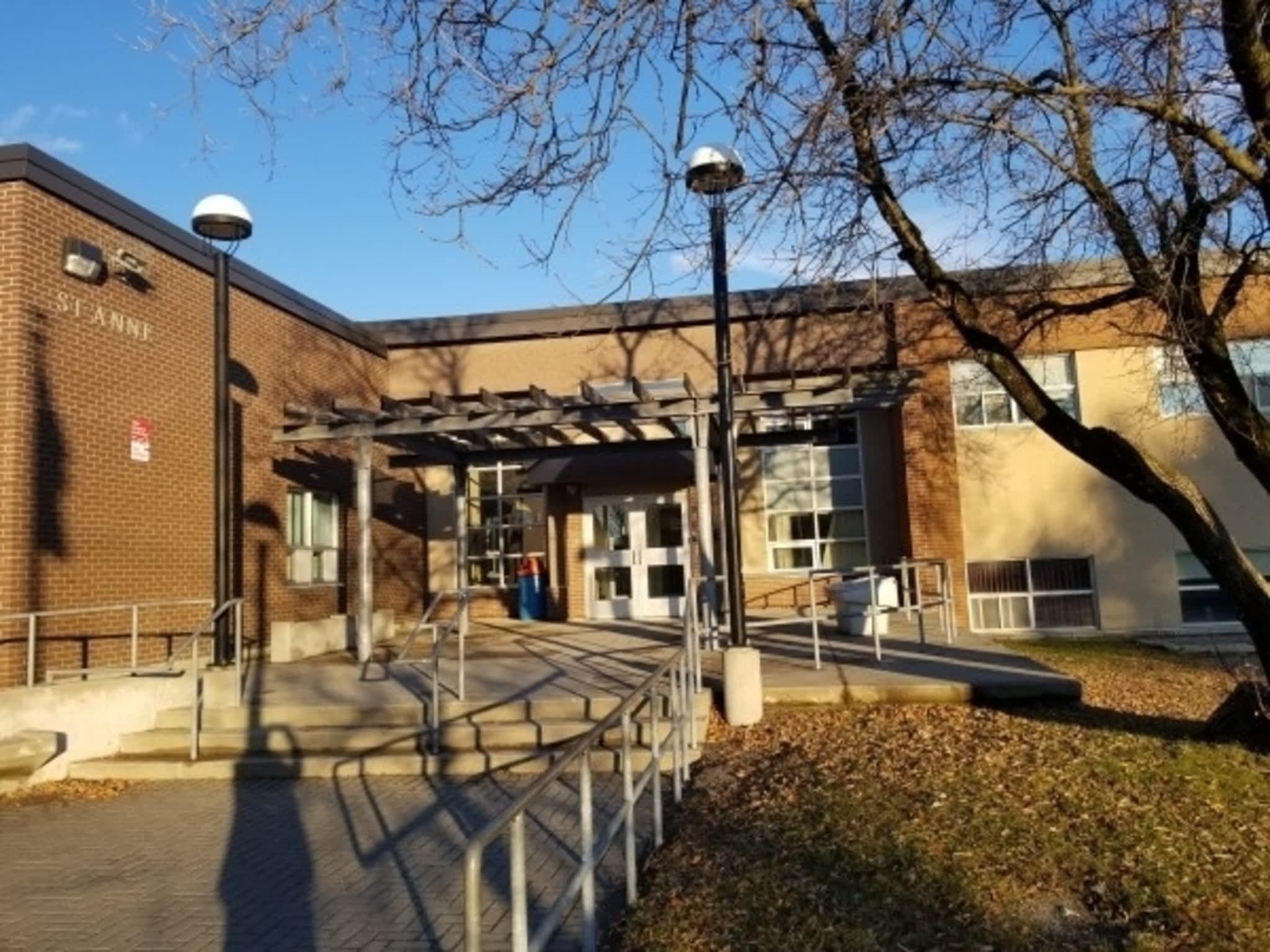 photo St. Anne Catholic Elementary School - Sudbury Catholic District School Board