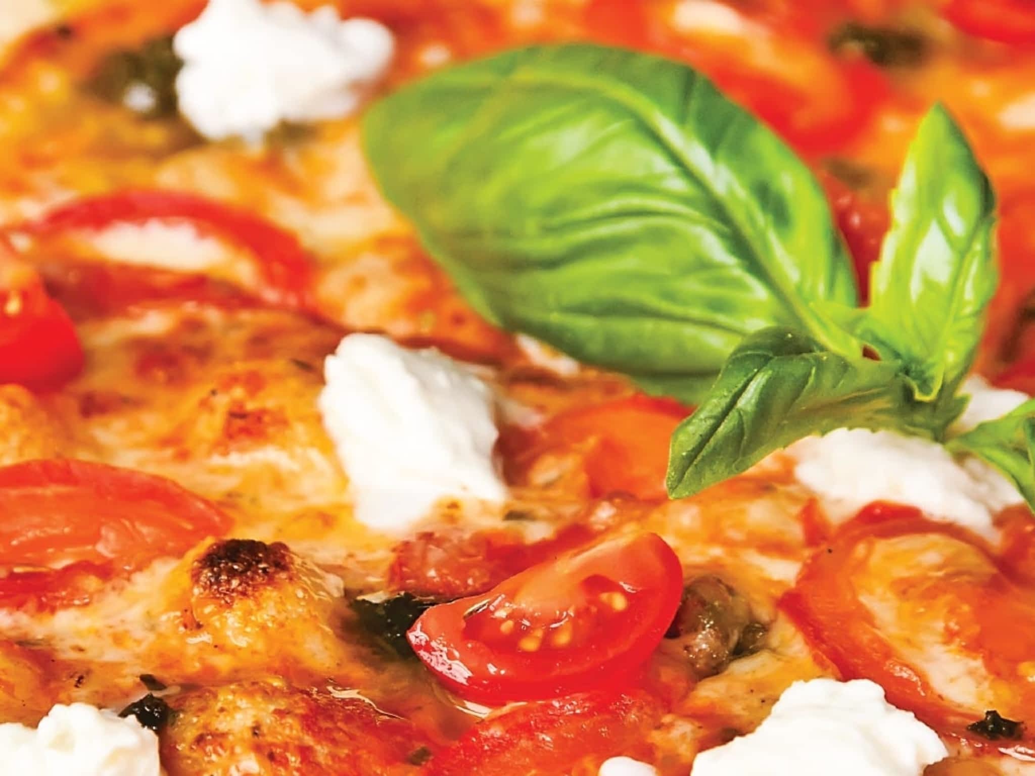 photo Double Double Pizza & Chicken