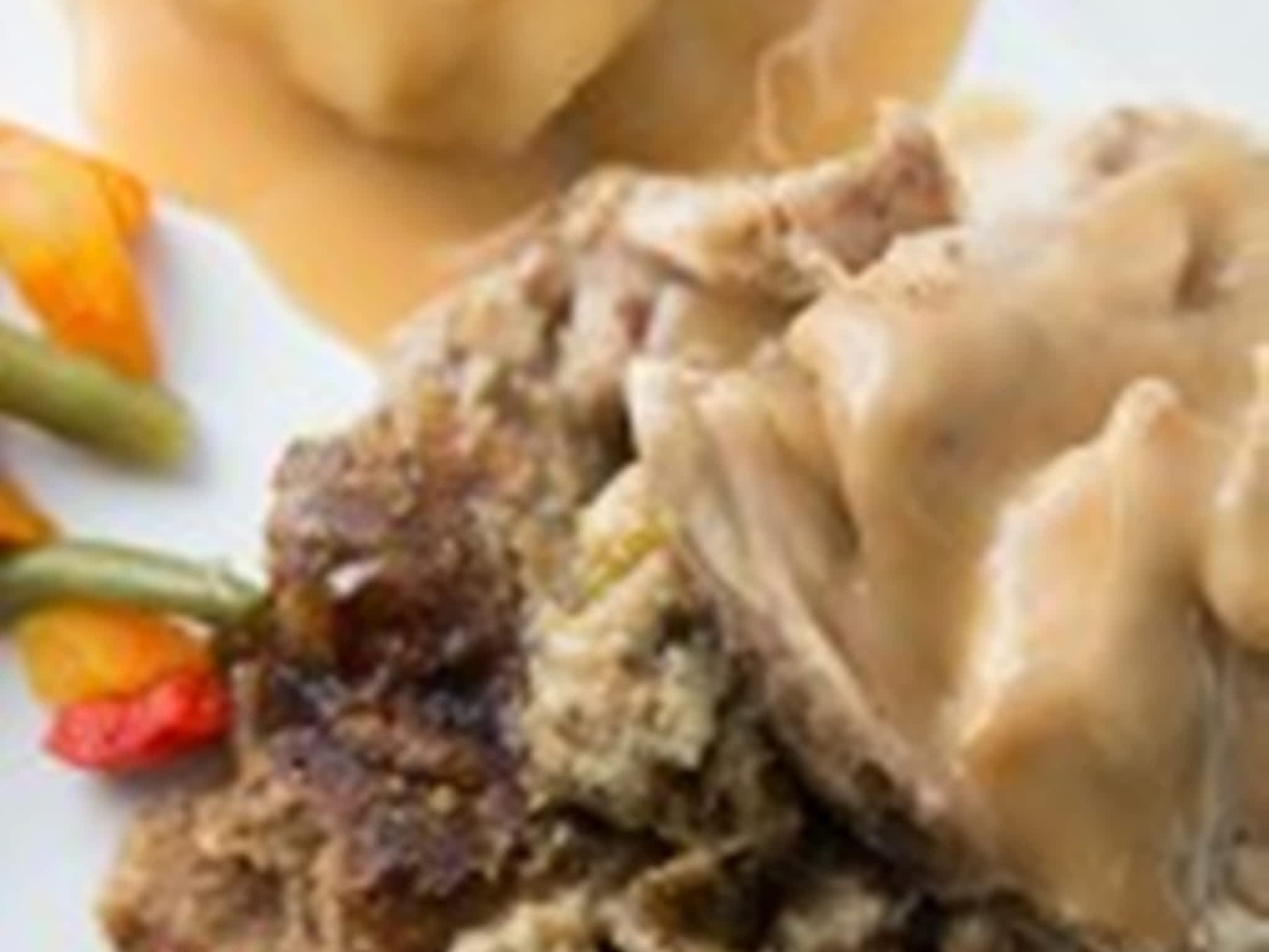 photo Mae's Elite Foods & Catering Inc