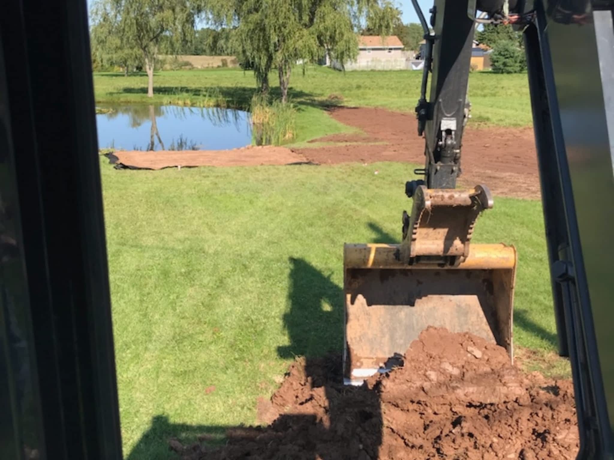 photo HUGHES EXCAVATING