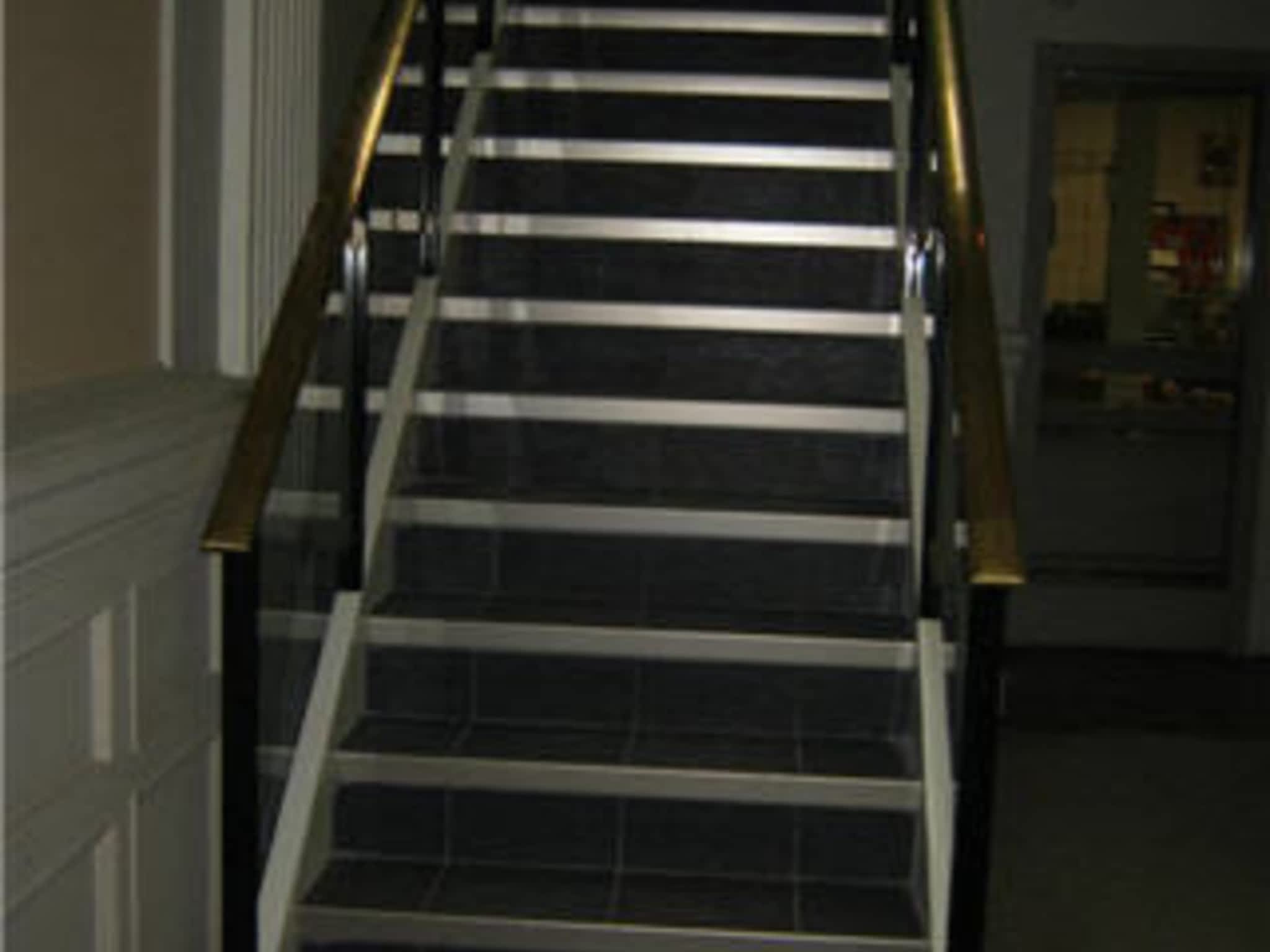 photo Cosmo's Tiling