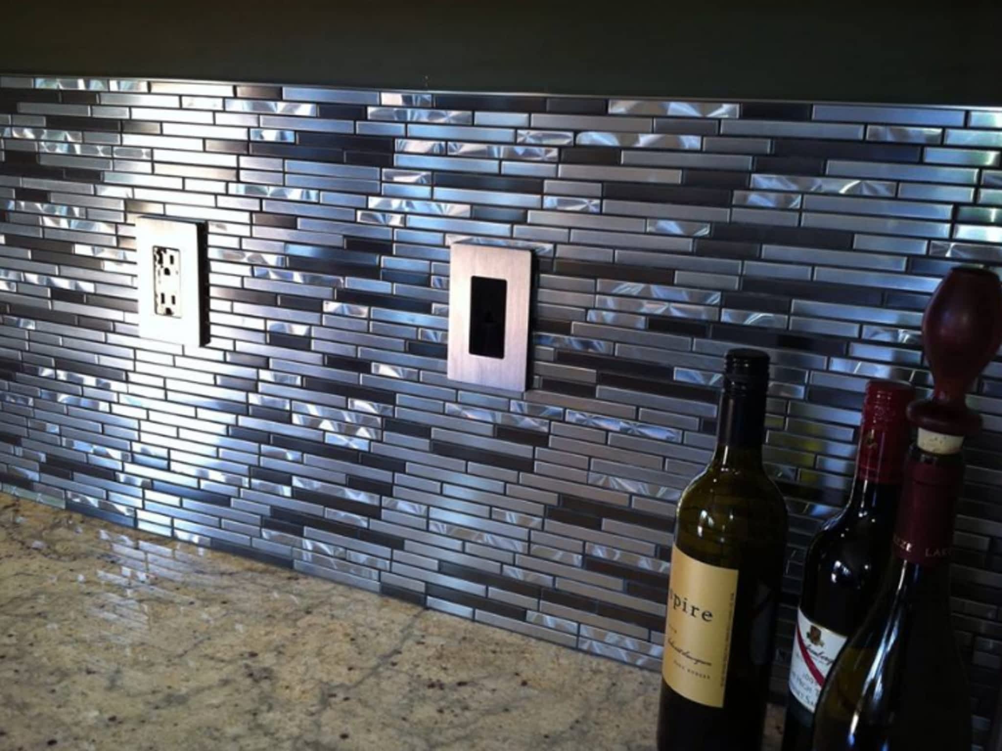 photo Macro Cosmetic Construction