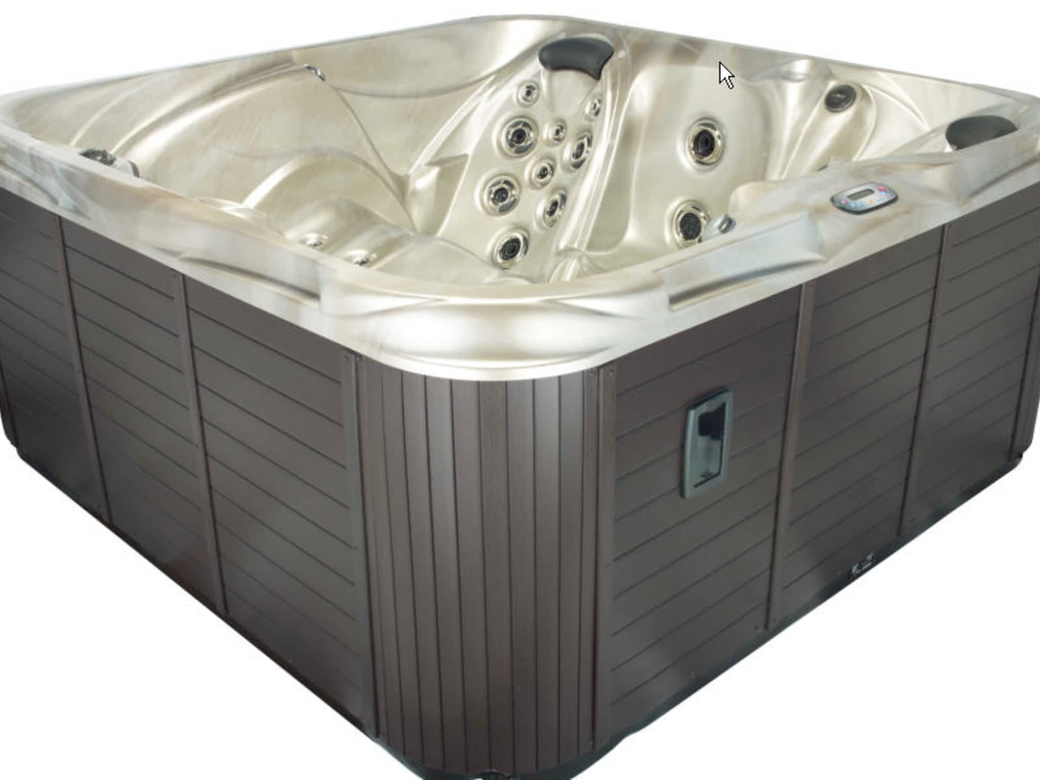 photo Hot Tub & Leisure Warehouse Inc