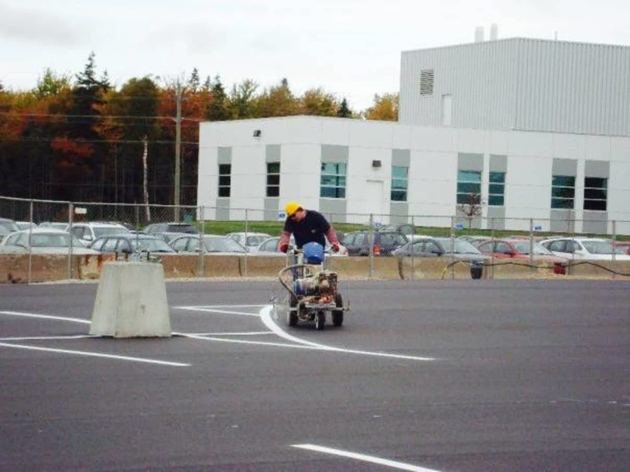 photo BlackTop Graphics