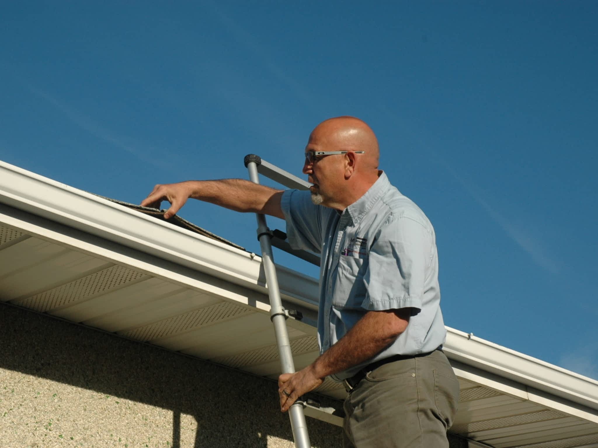 photo Canadian Residential Inspection Services