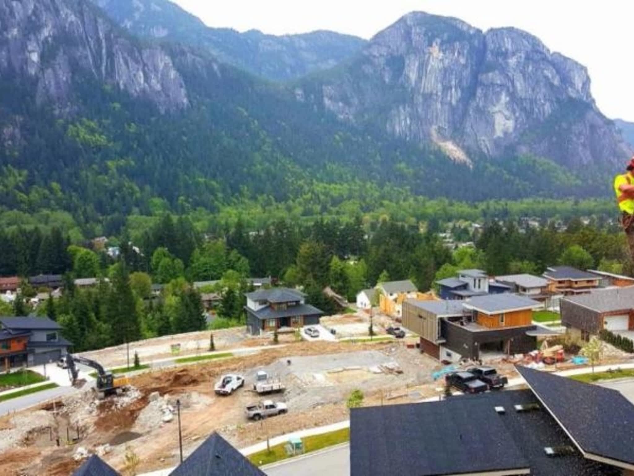 photo Windfirm Tree Services